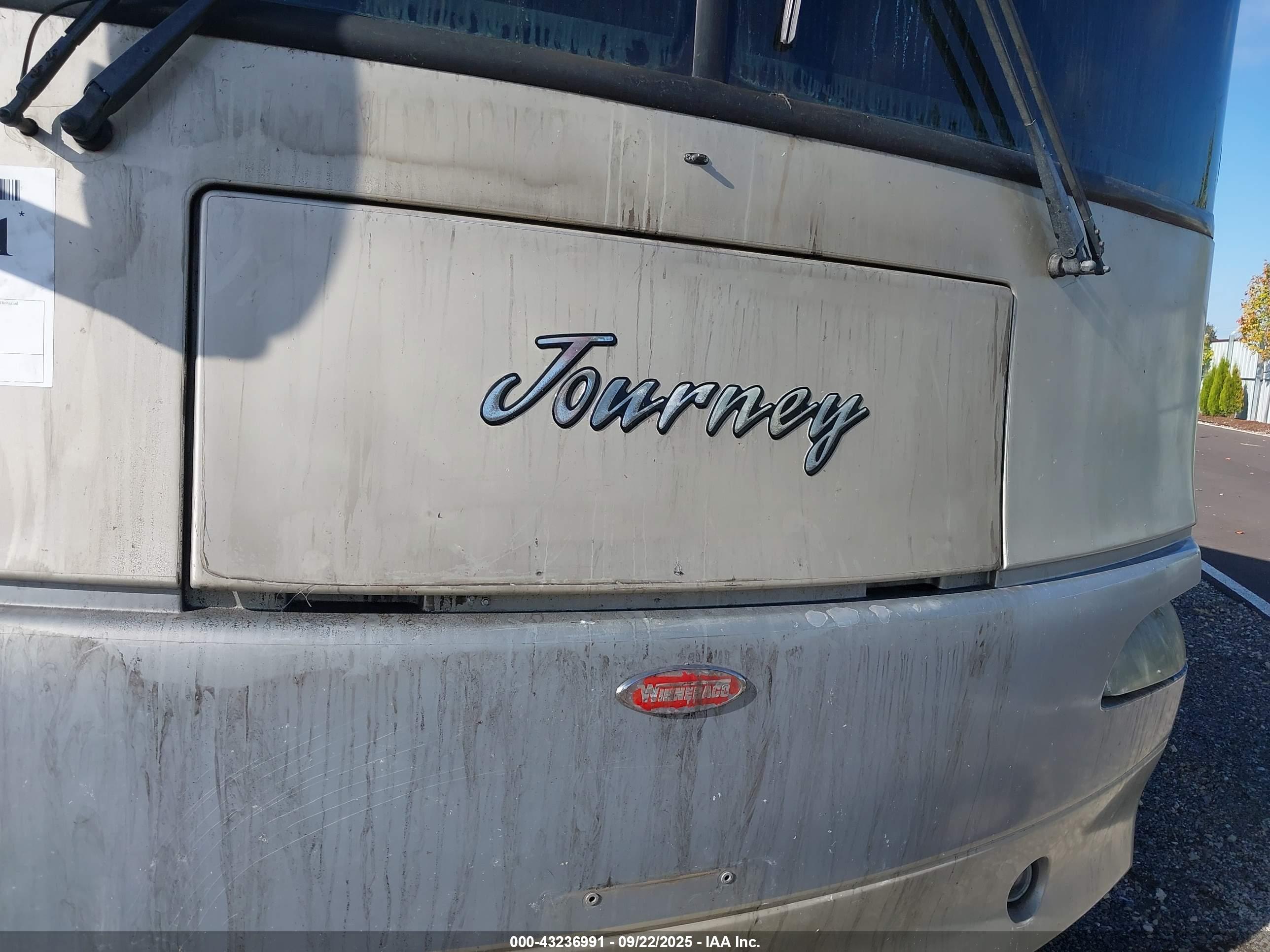 FREIGHTLINER CHASSIS image 10