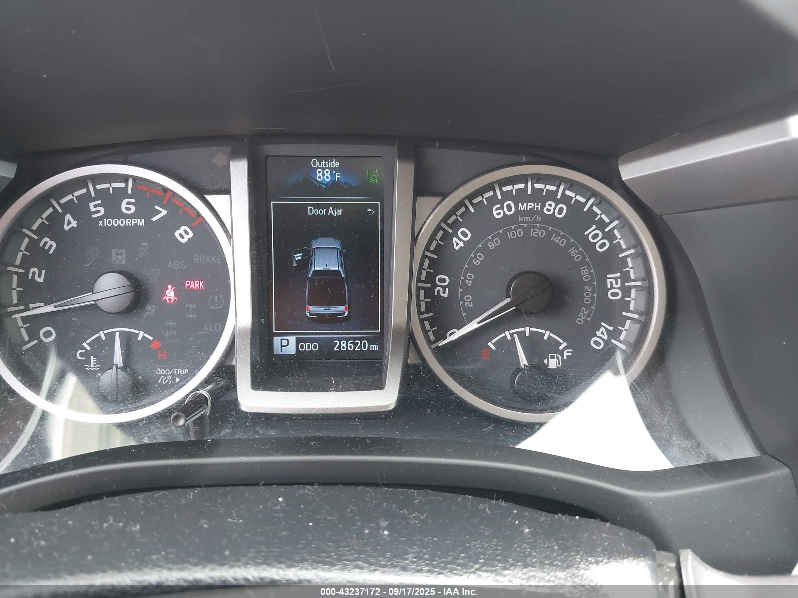 TOYOTA TACOMA image 7