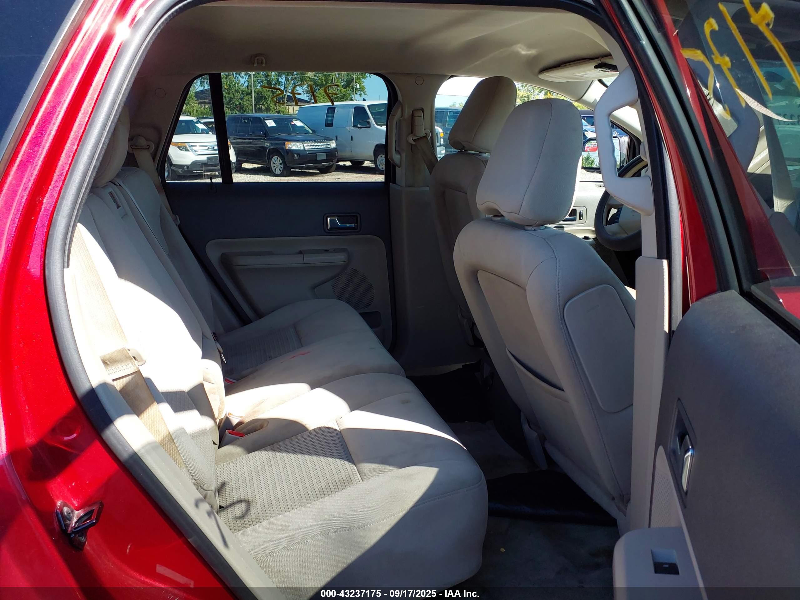 FORD EDGE image 8
