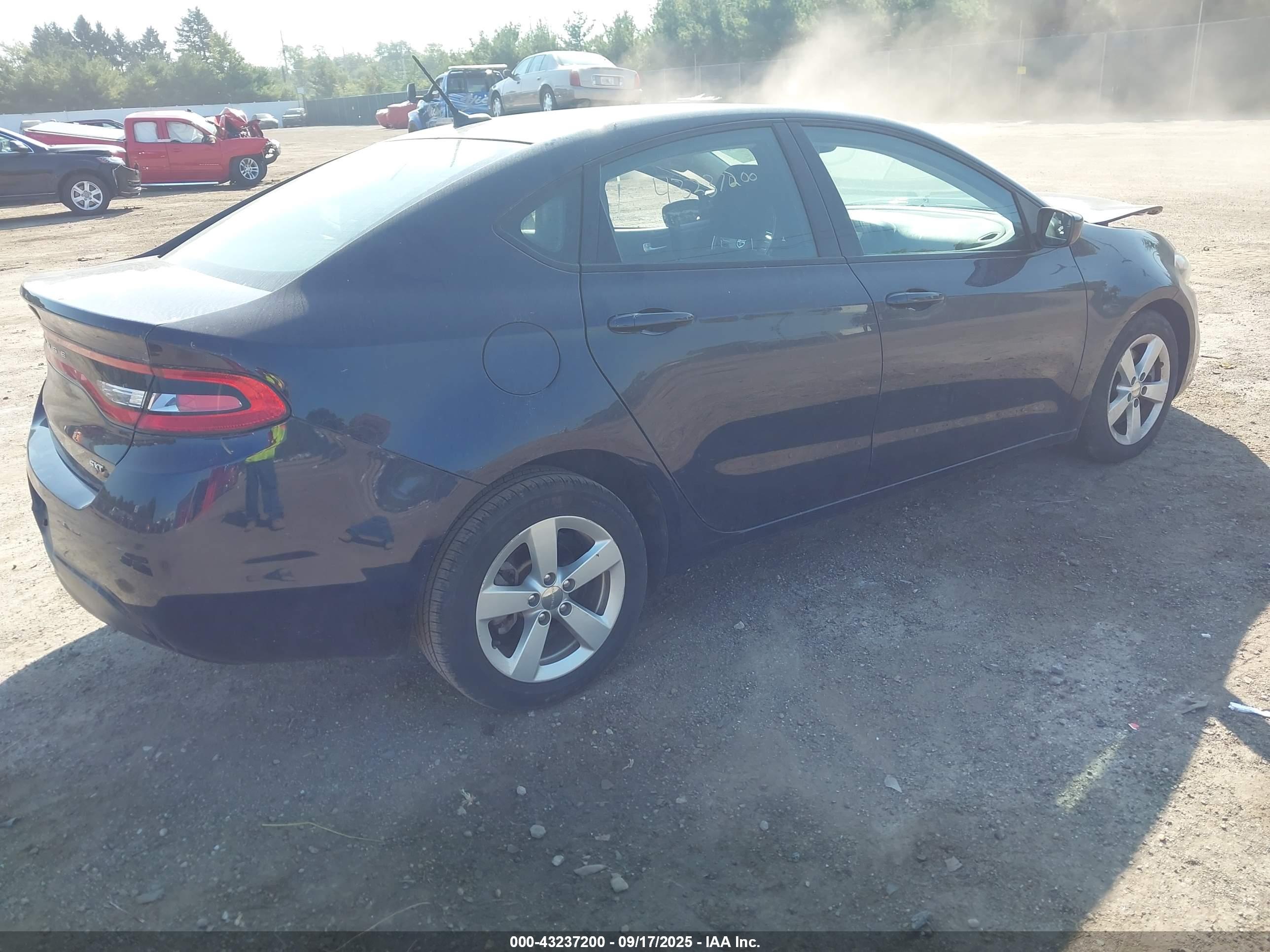 DODGE DART image 4