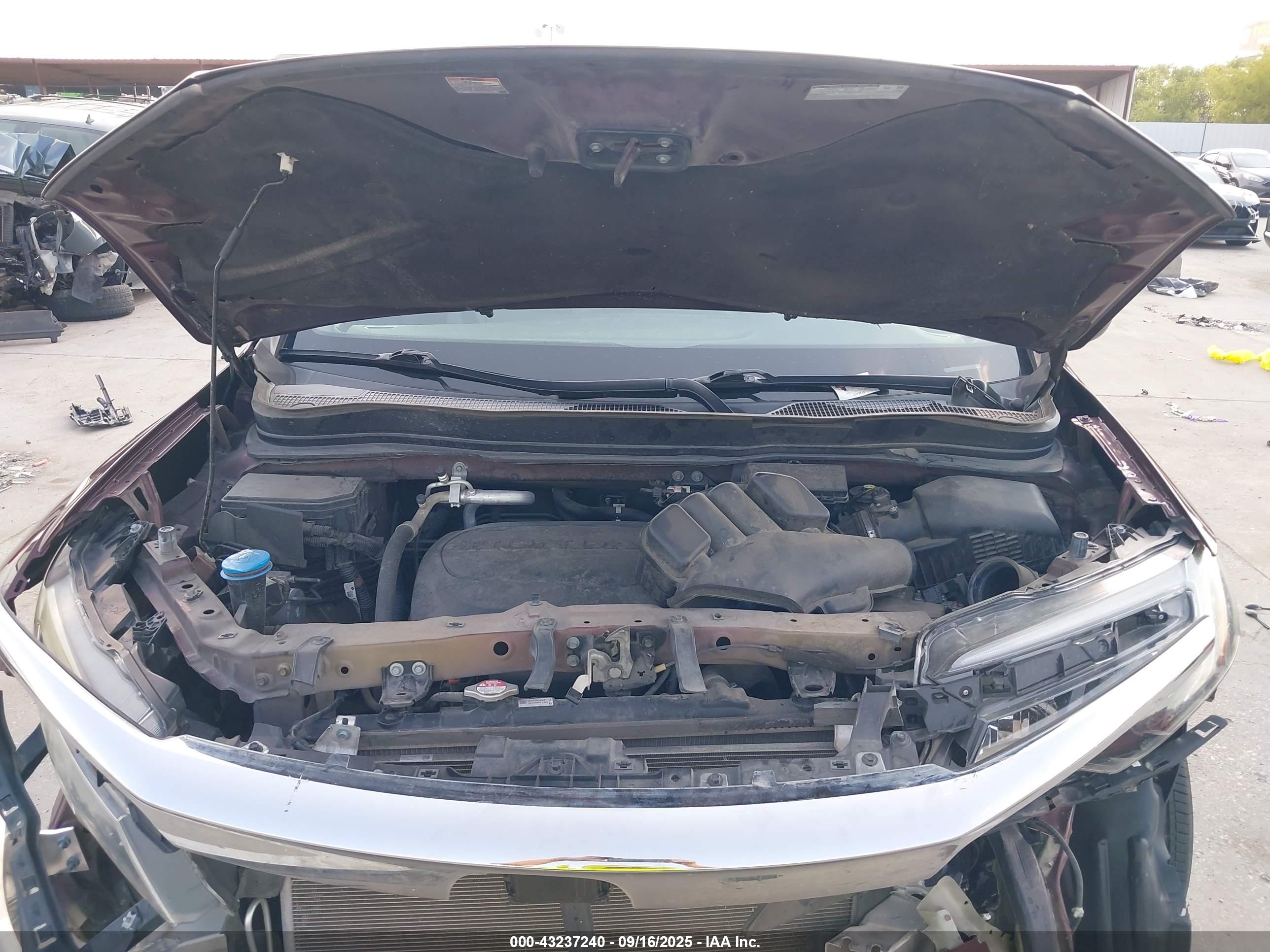 HONDA PILOT image 10