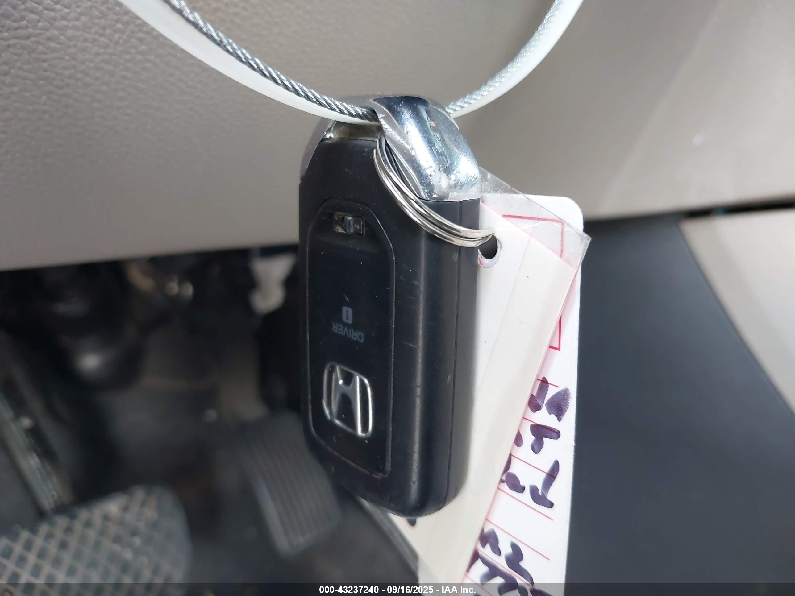 HONDA PILOT image 11