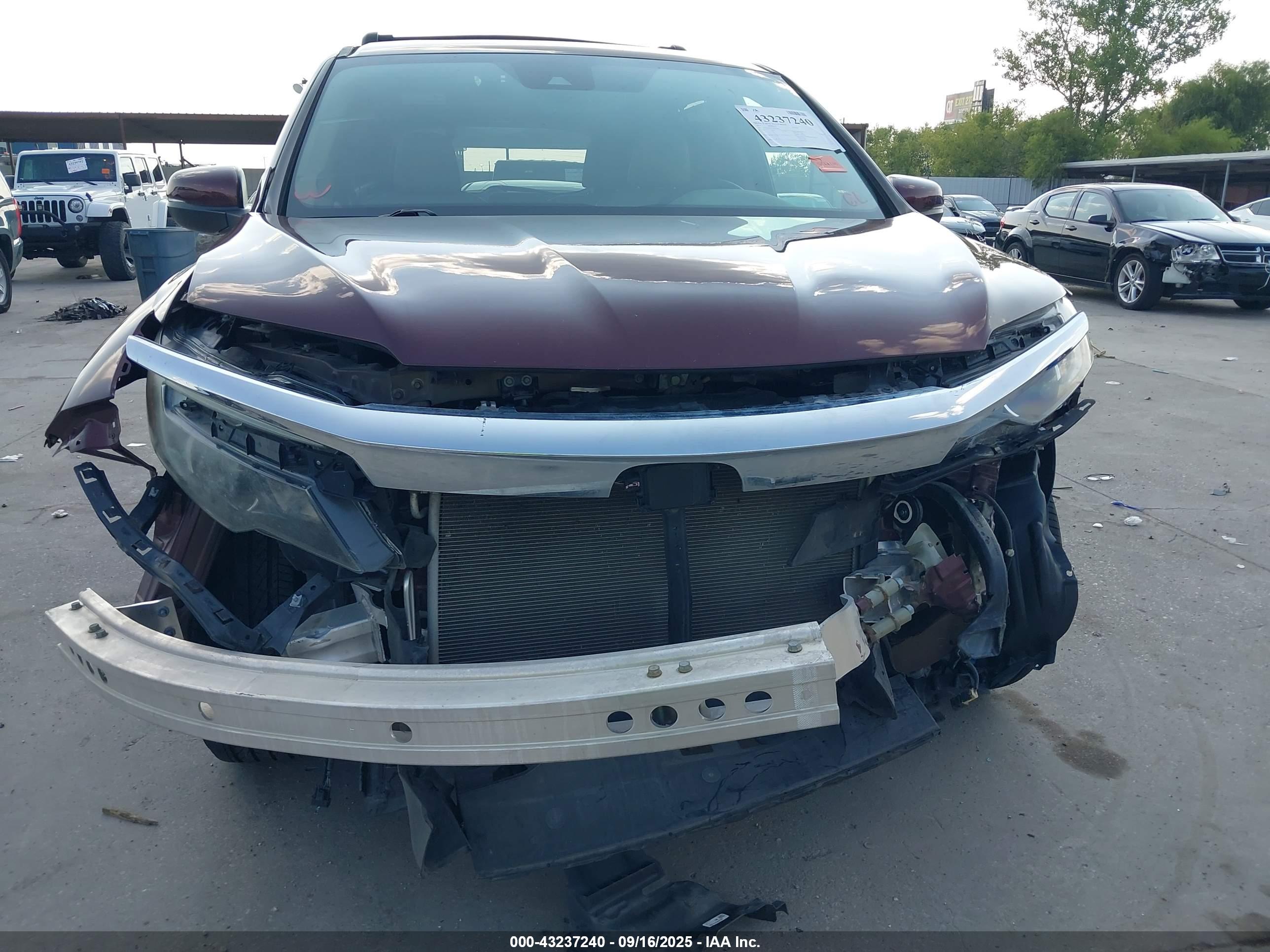 HONDA PILOT image 6