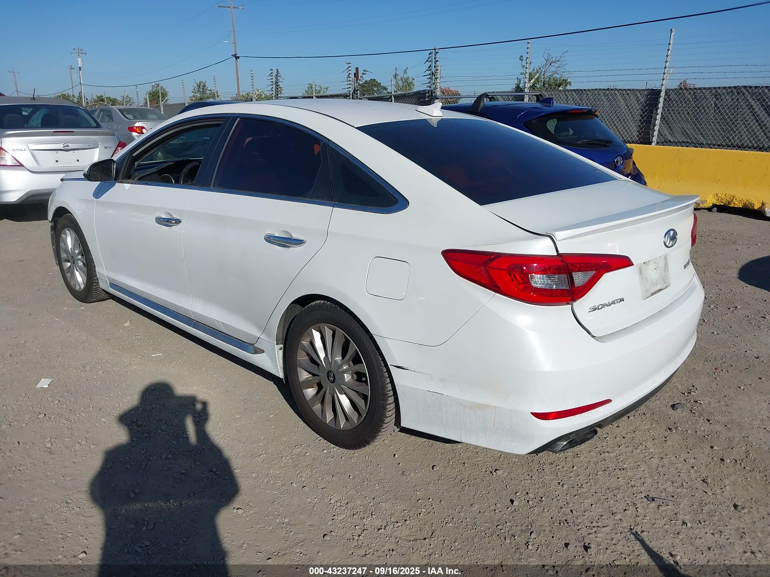 HYUNDAI SONATA image 3