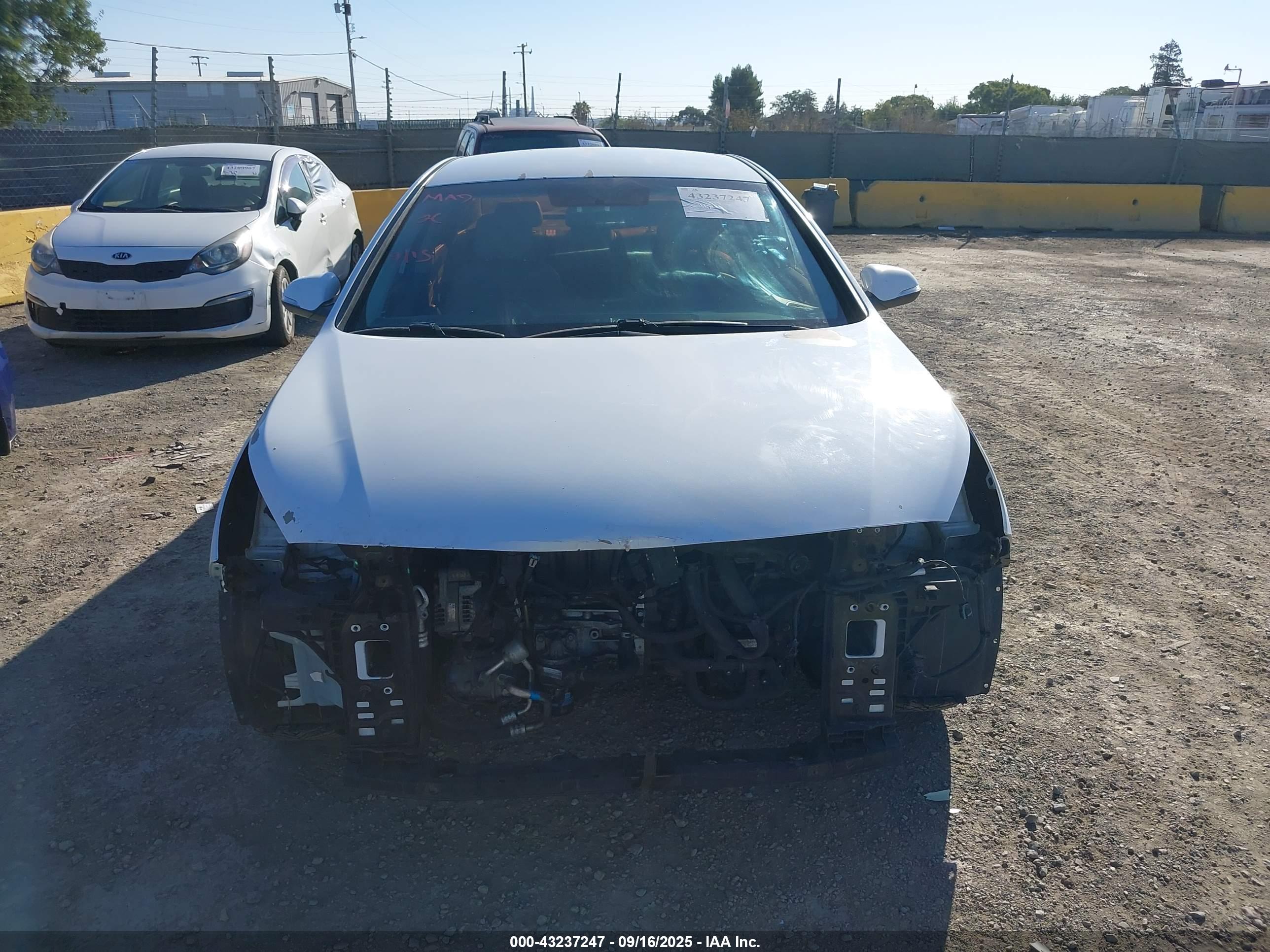 HYUNDAI SONATA image 6