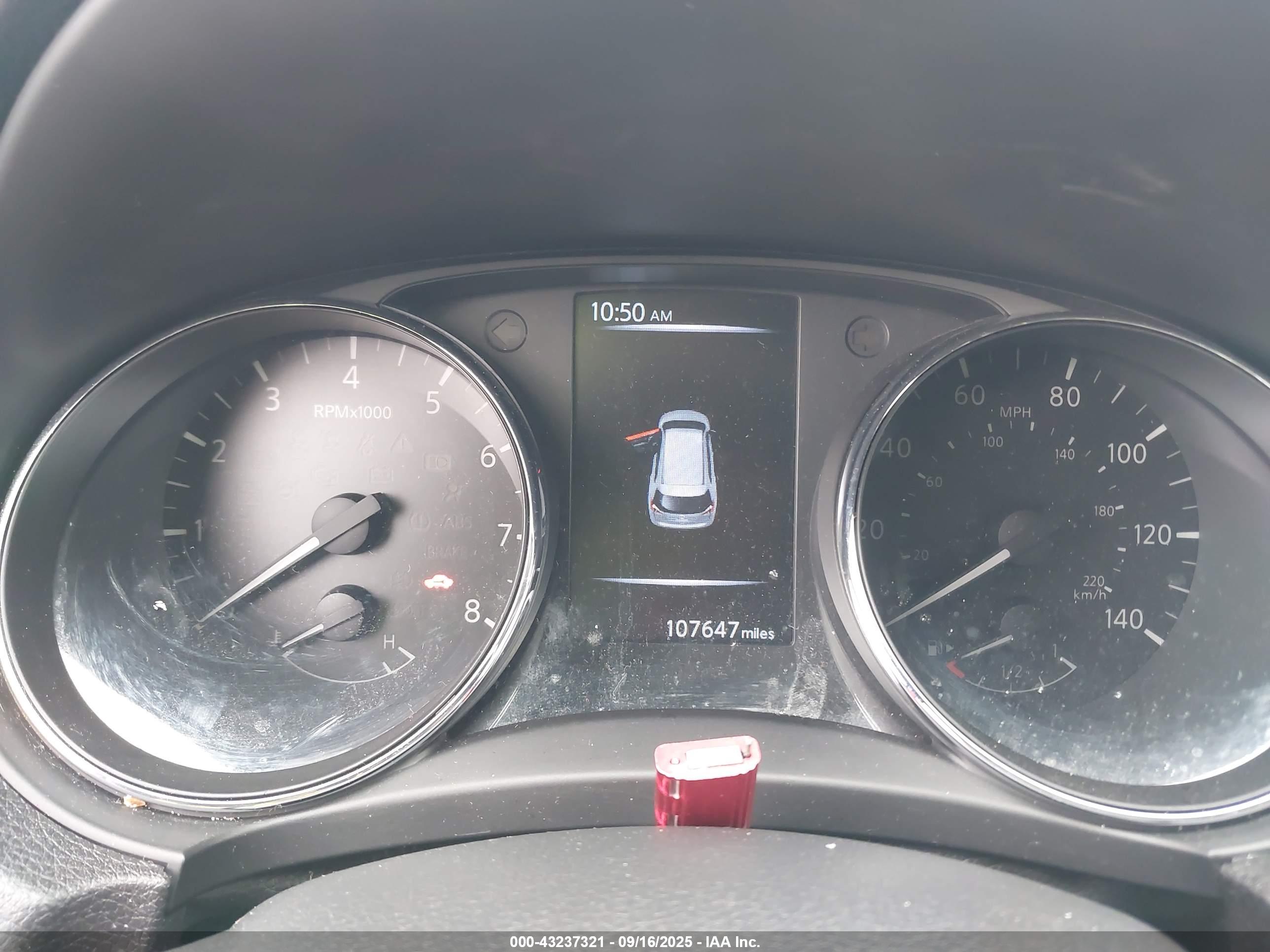 NISSAN ROGUE image 7