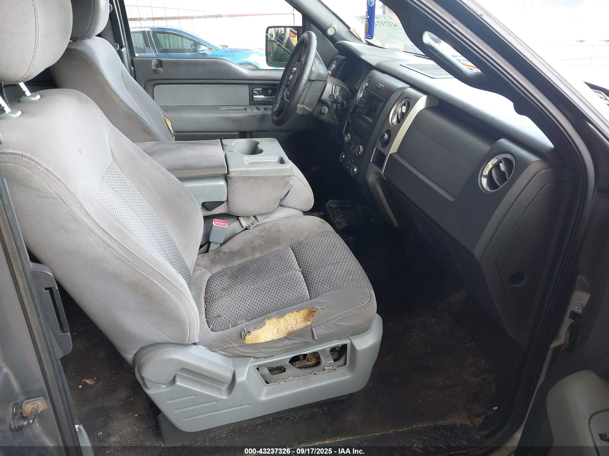 FORD F-150 image 5