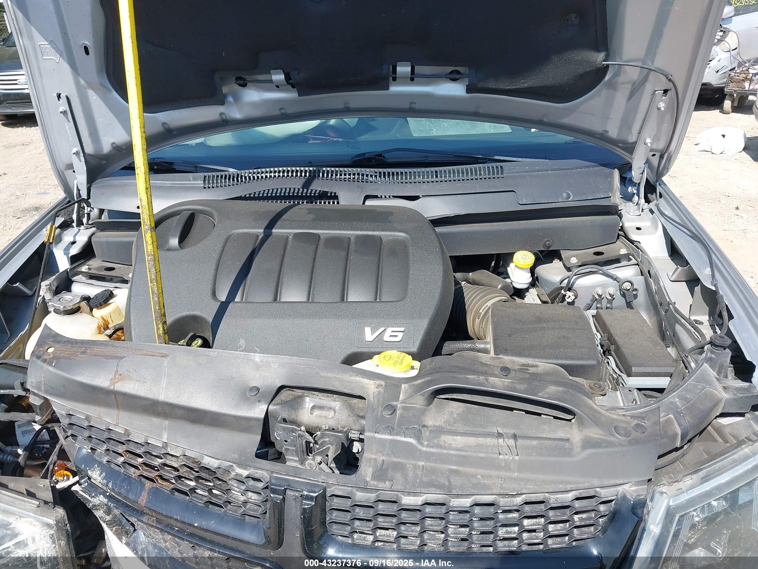 DODGE JOURNEY image 10