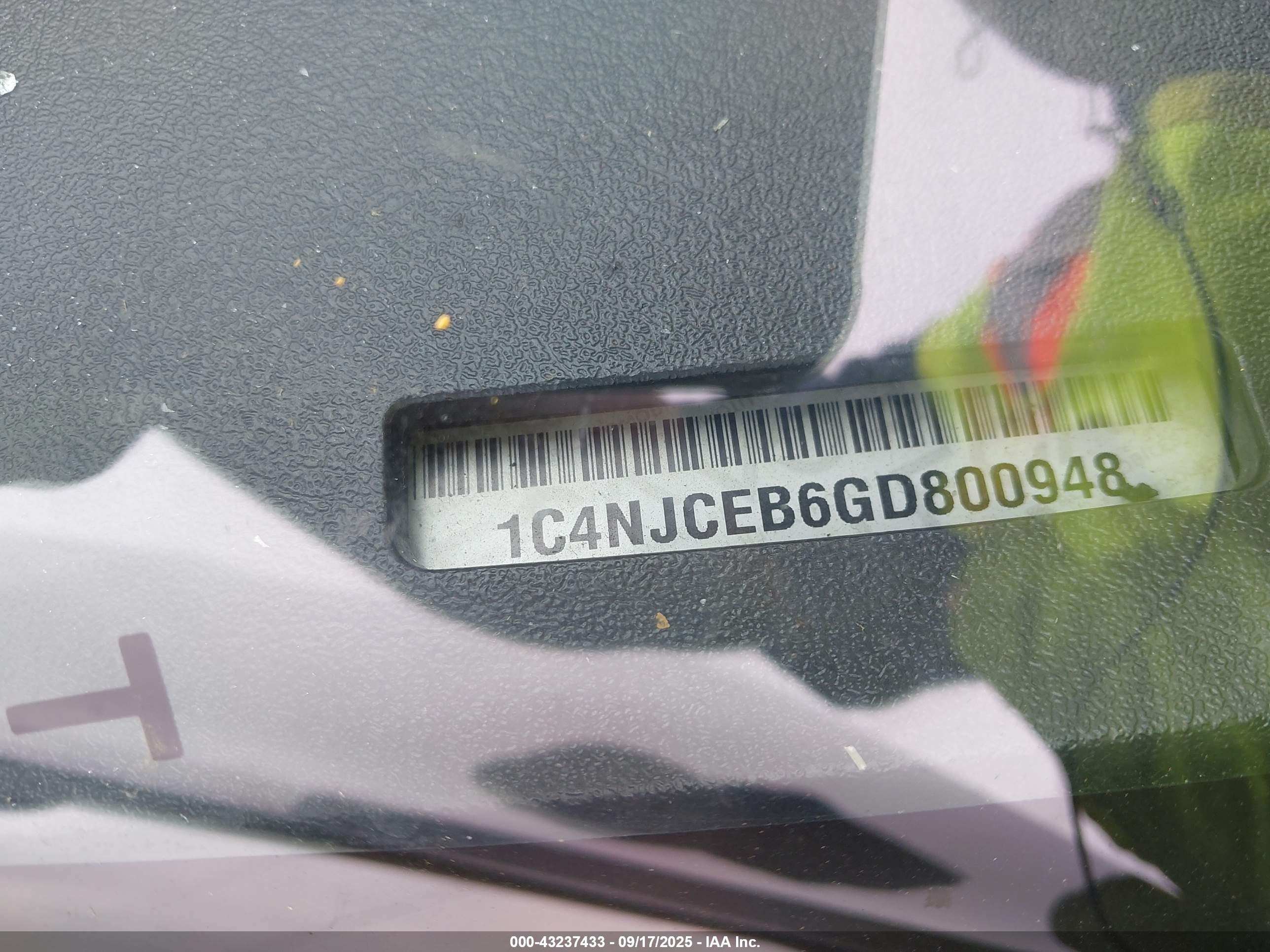 JEEP COMPASS image 9