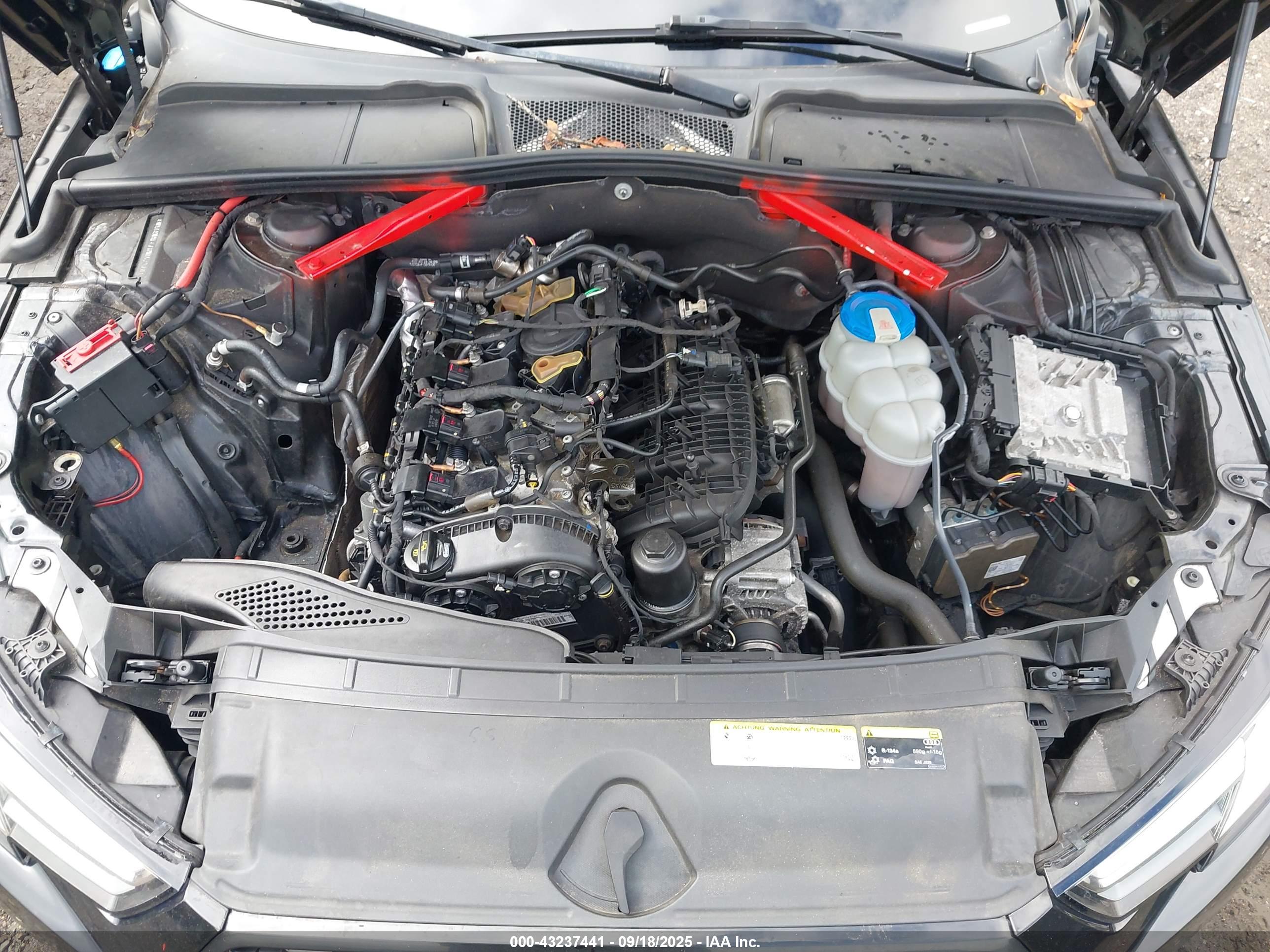 AUDI A4 image 10