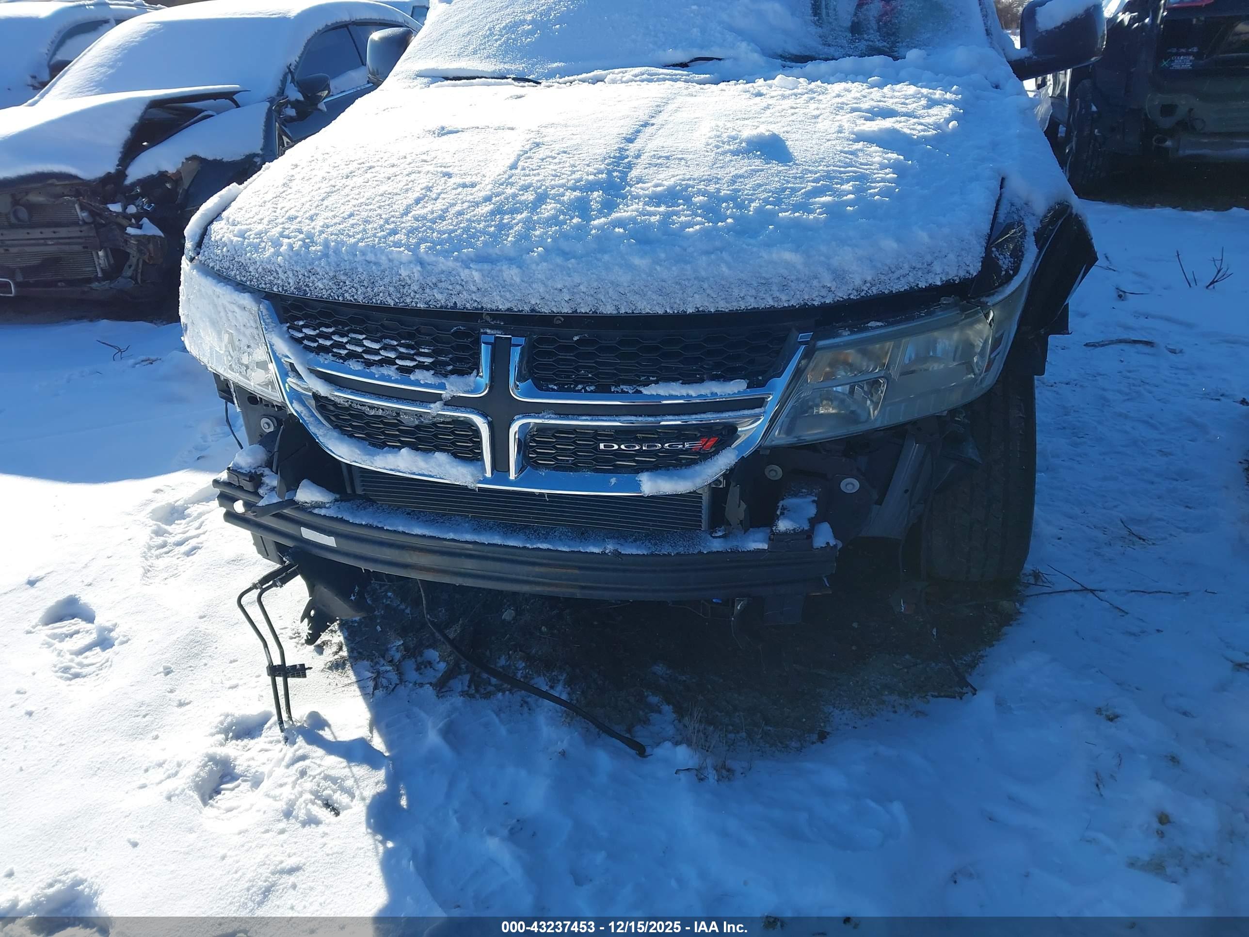 DODGE JOURNEY image 6