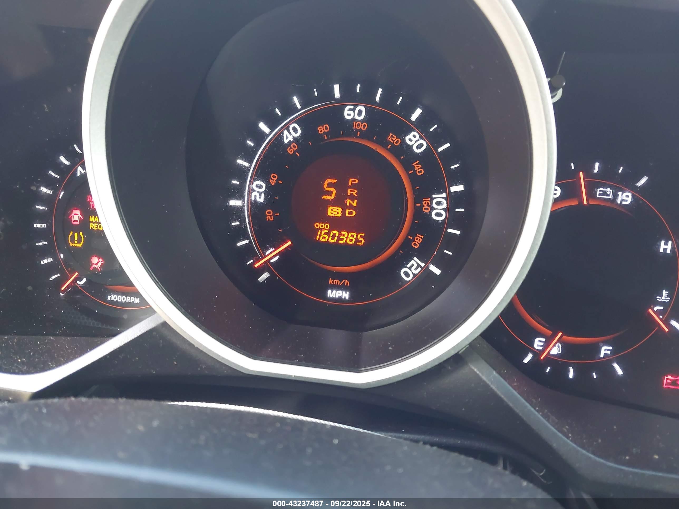 TOYOTA 4RUNNER image 7