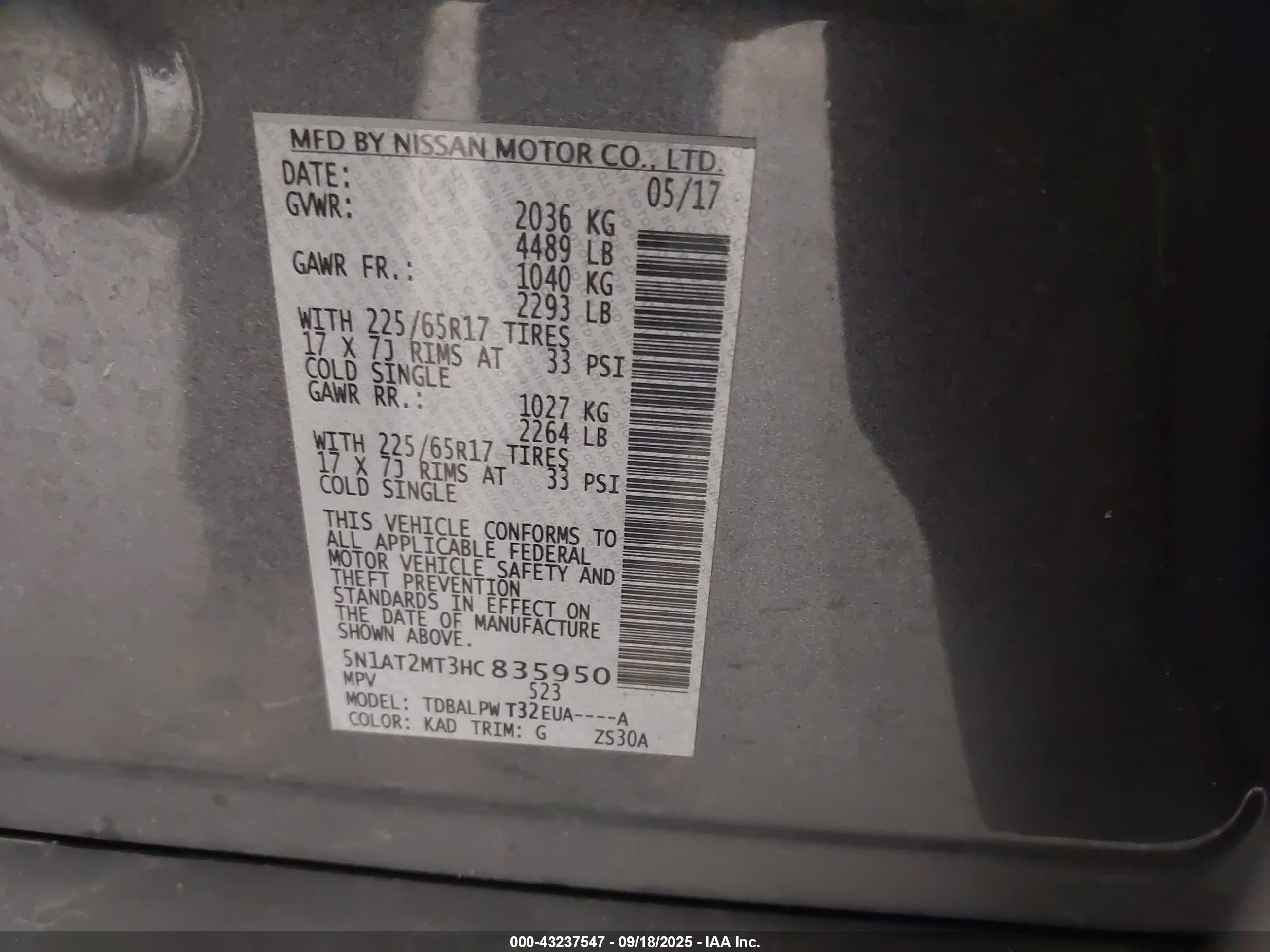 NISSAN ROGUE image 9