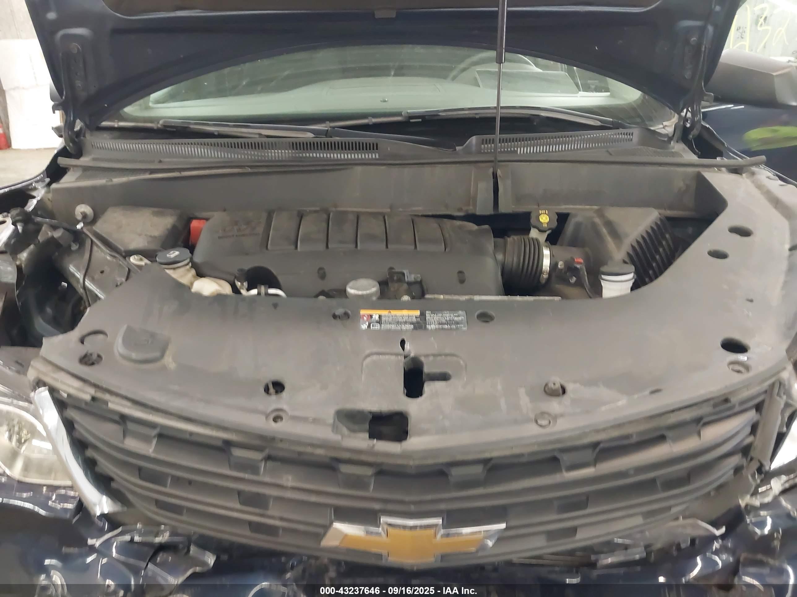 CHEVROLET TRAVERSE image 10