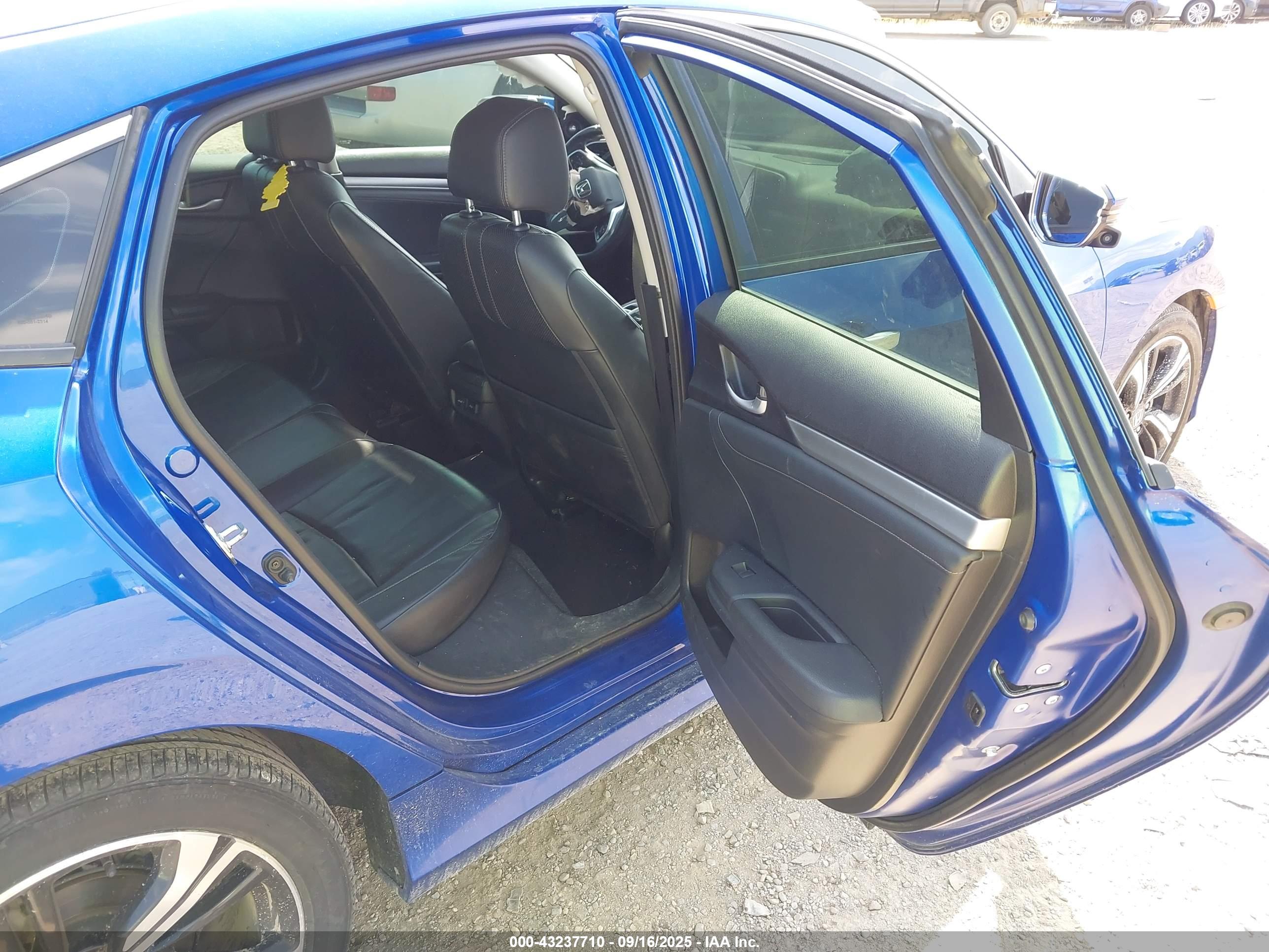 HONDA CIVIC image 8