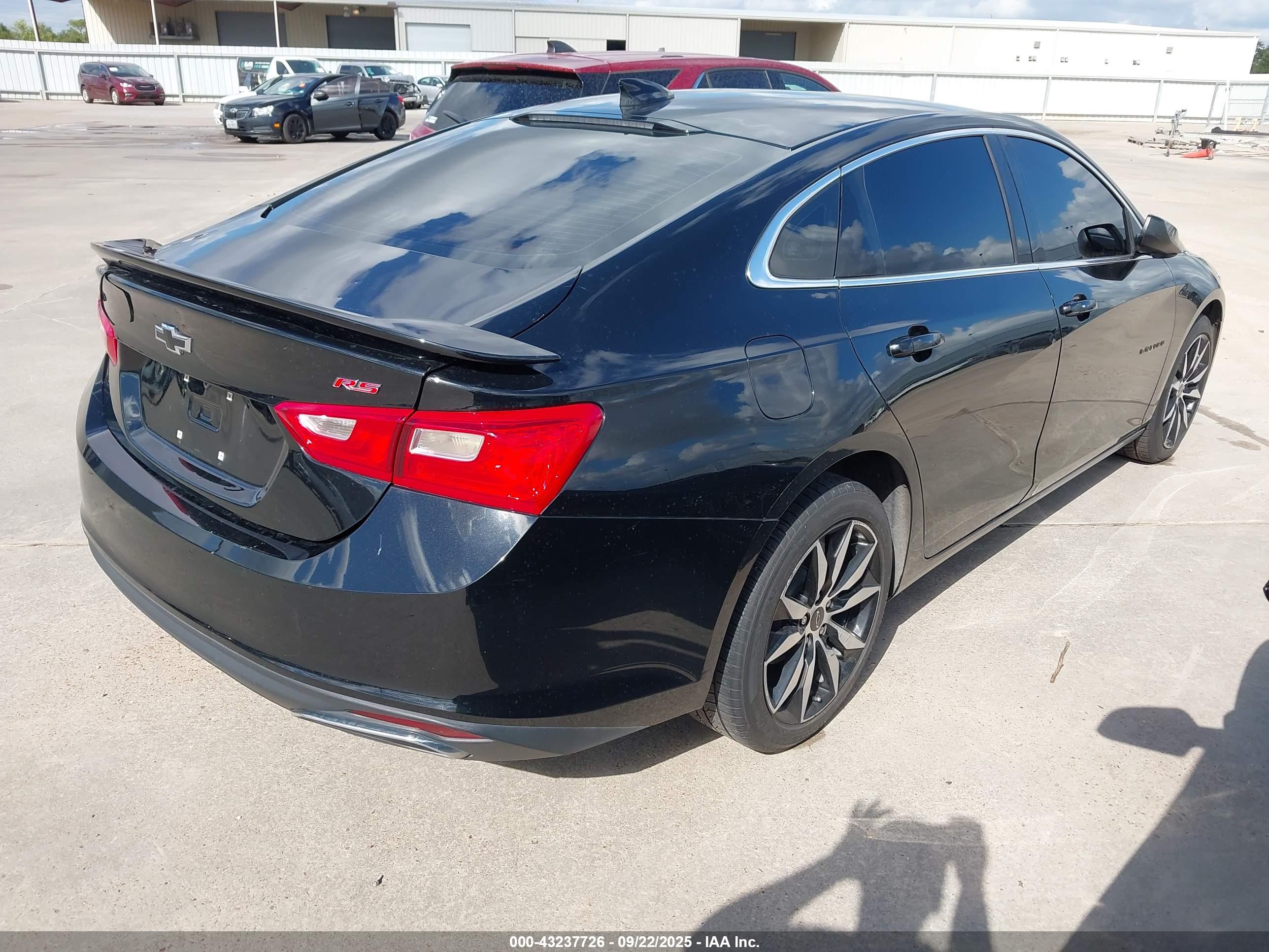 CHEVROLET MALIBU image 4