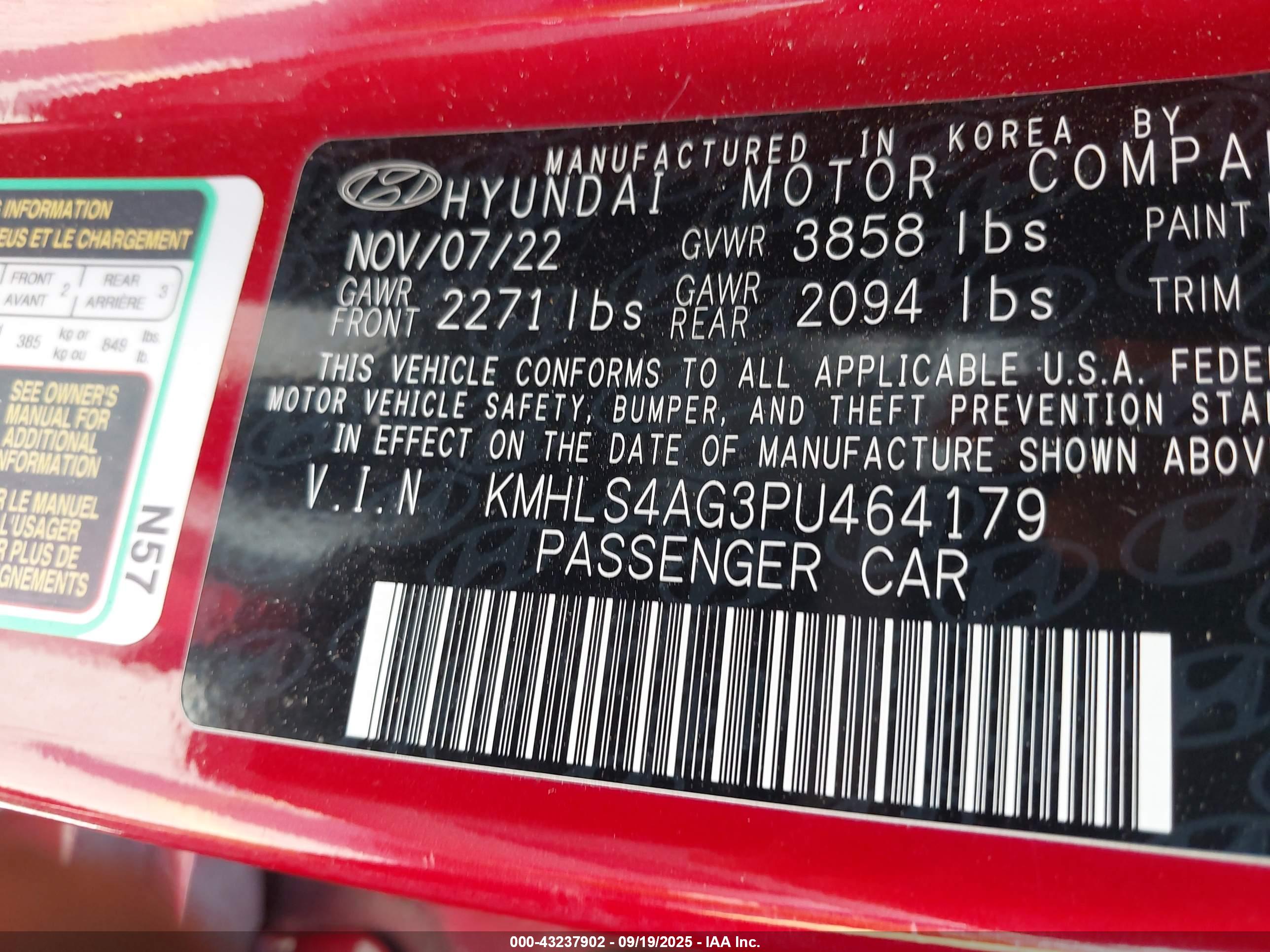 HYUNDAI ELANTRA image 9