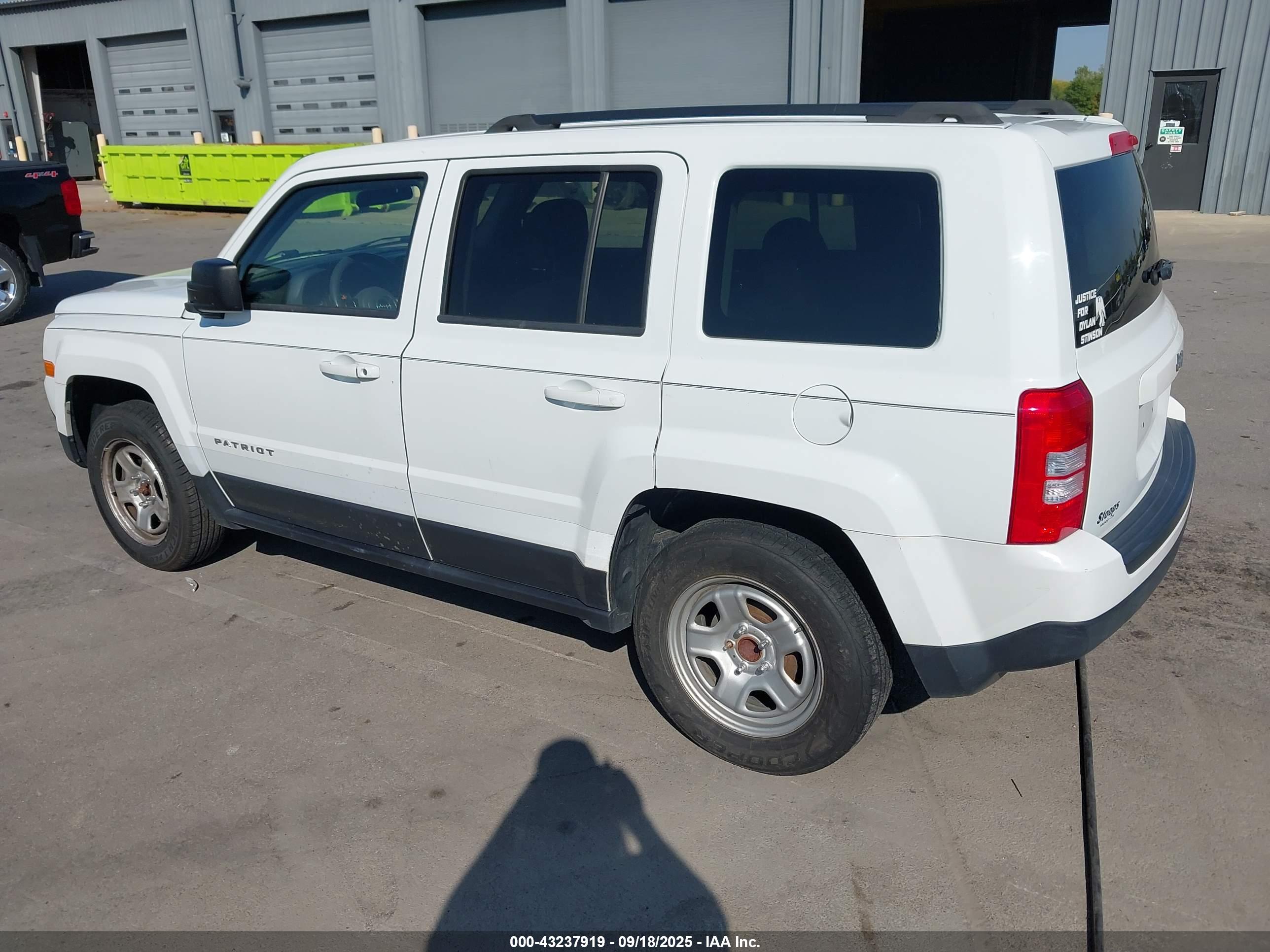 JEEP PATRIOT image 3