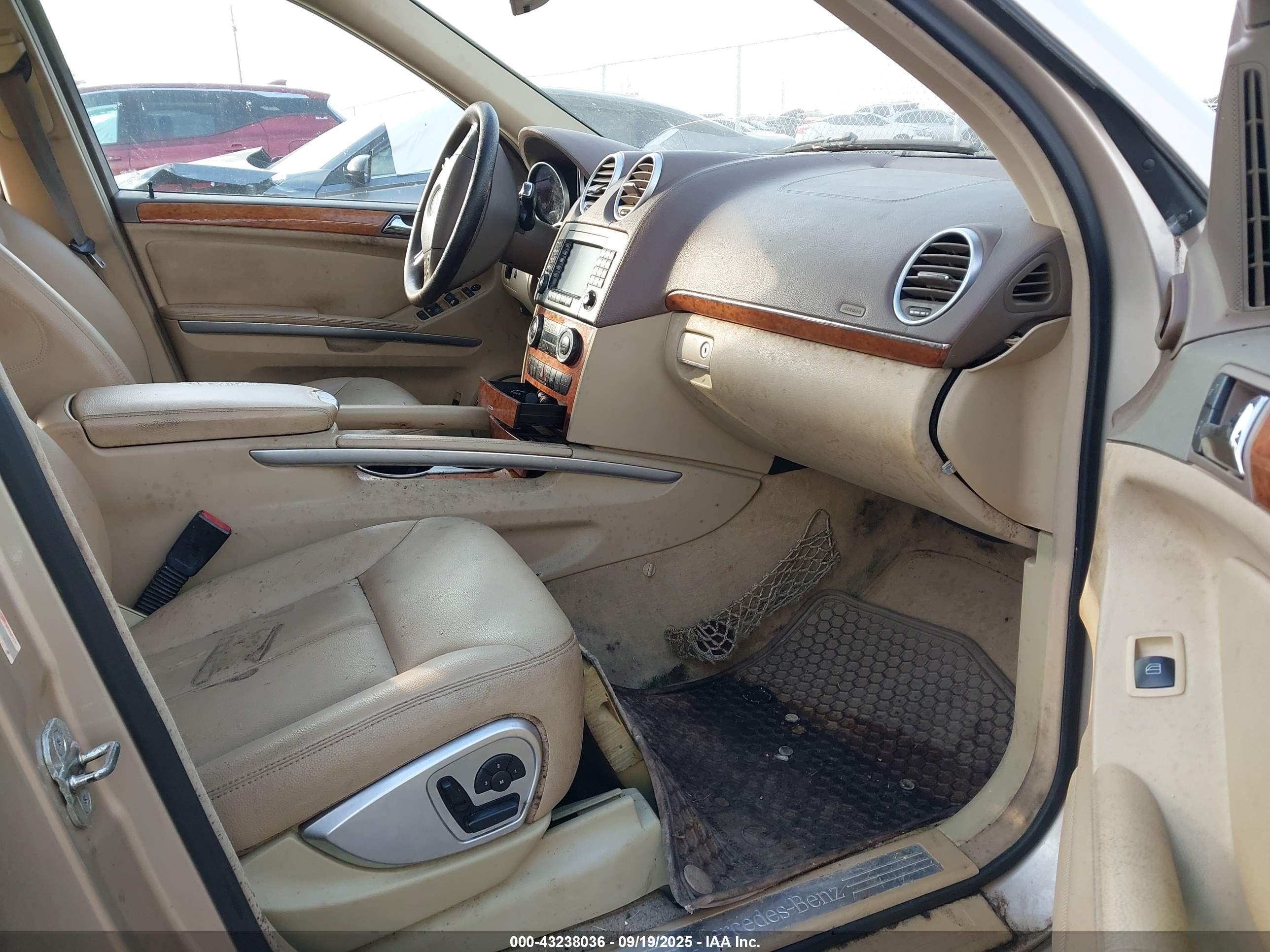 MERCEDES-BENZ GL image 5