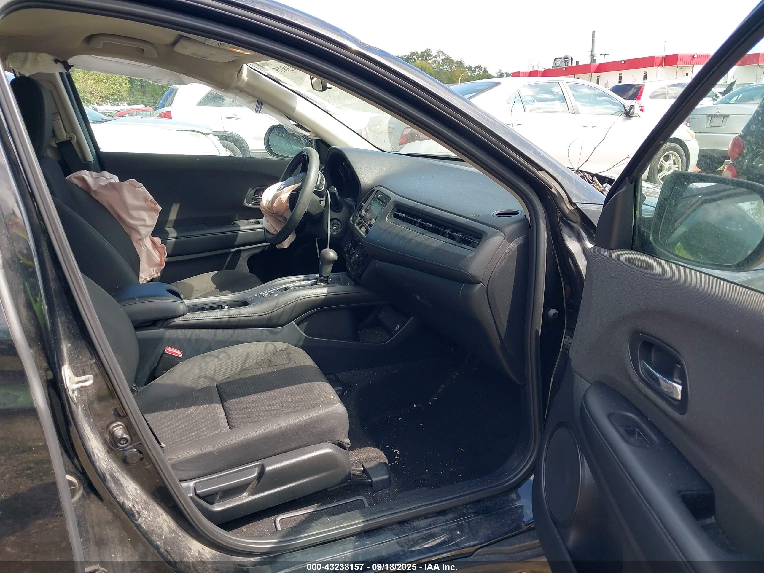 HONDA HR-V image 5