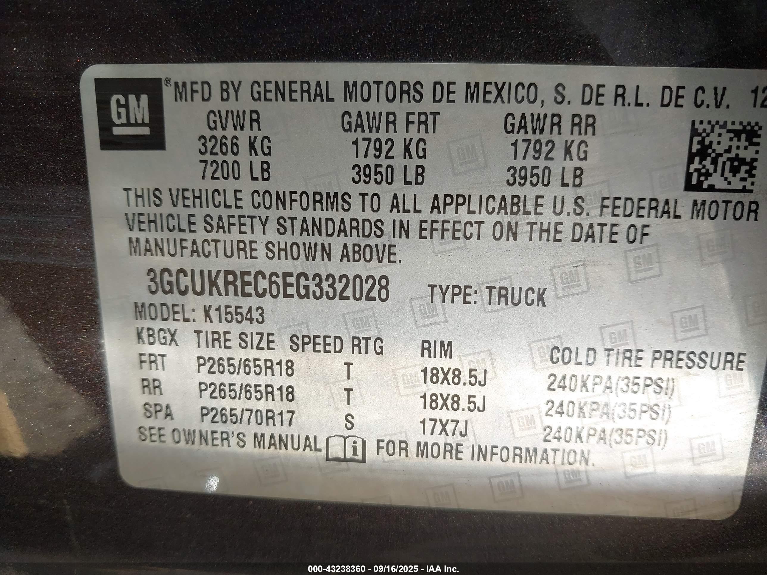 CHEVROLET SILVERADO image 9
