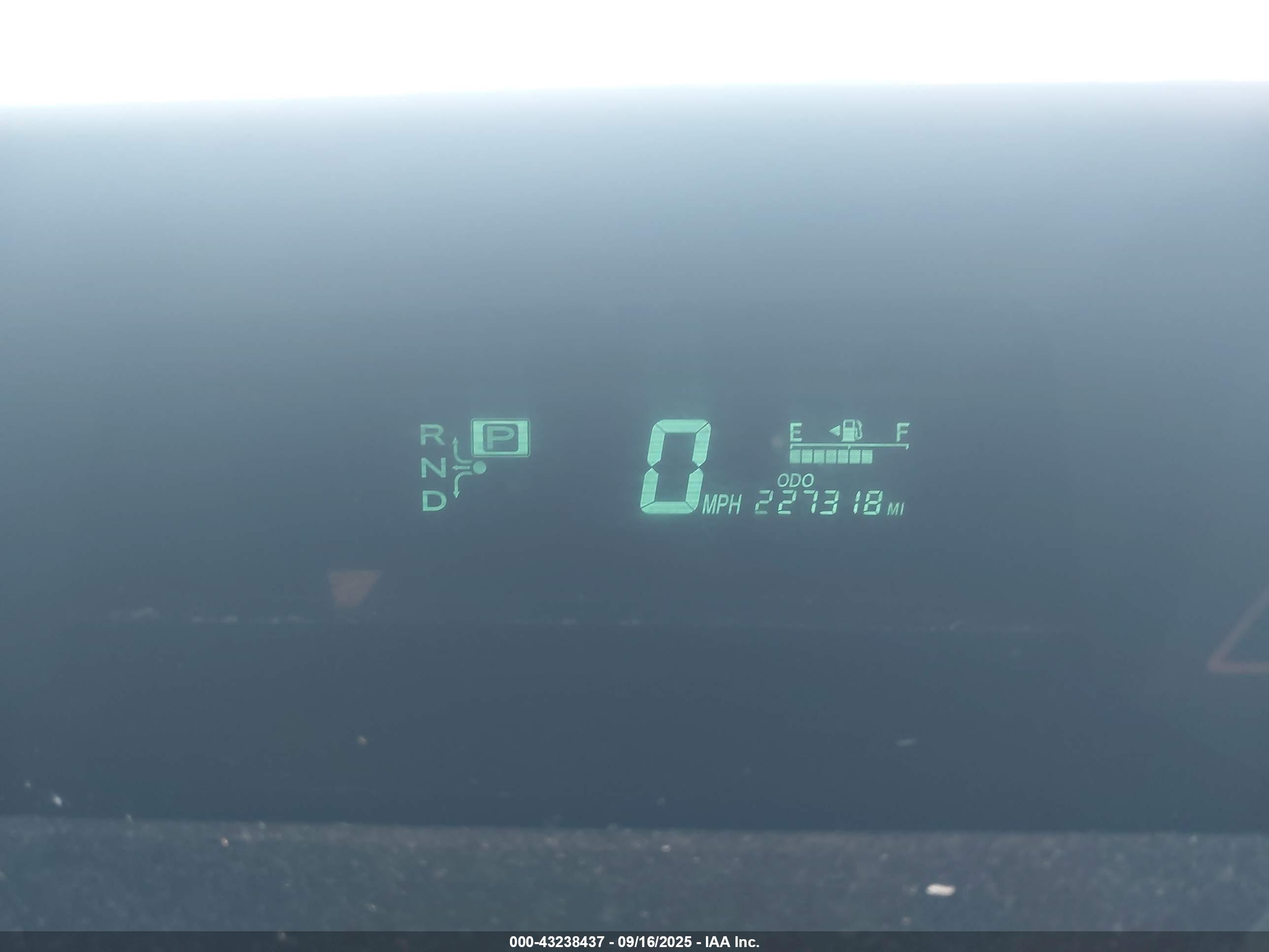 TOYOTA PRIUS image 7