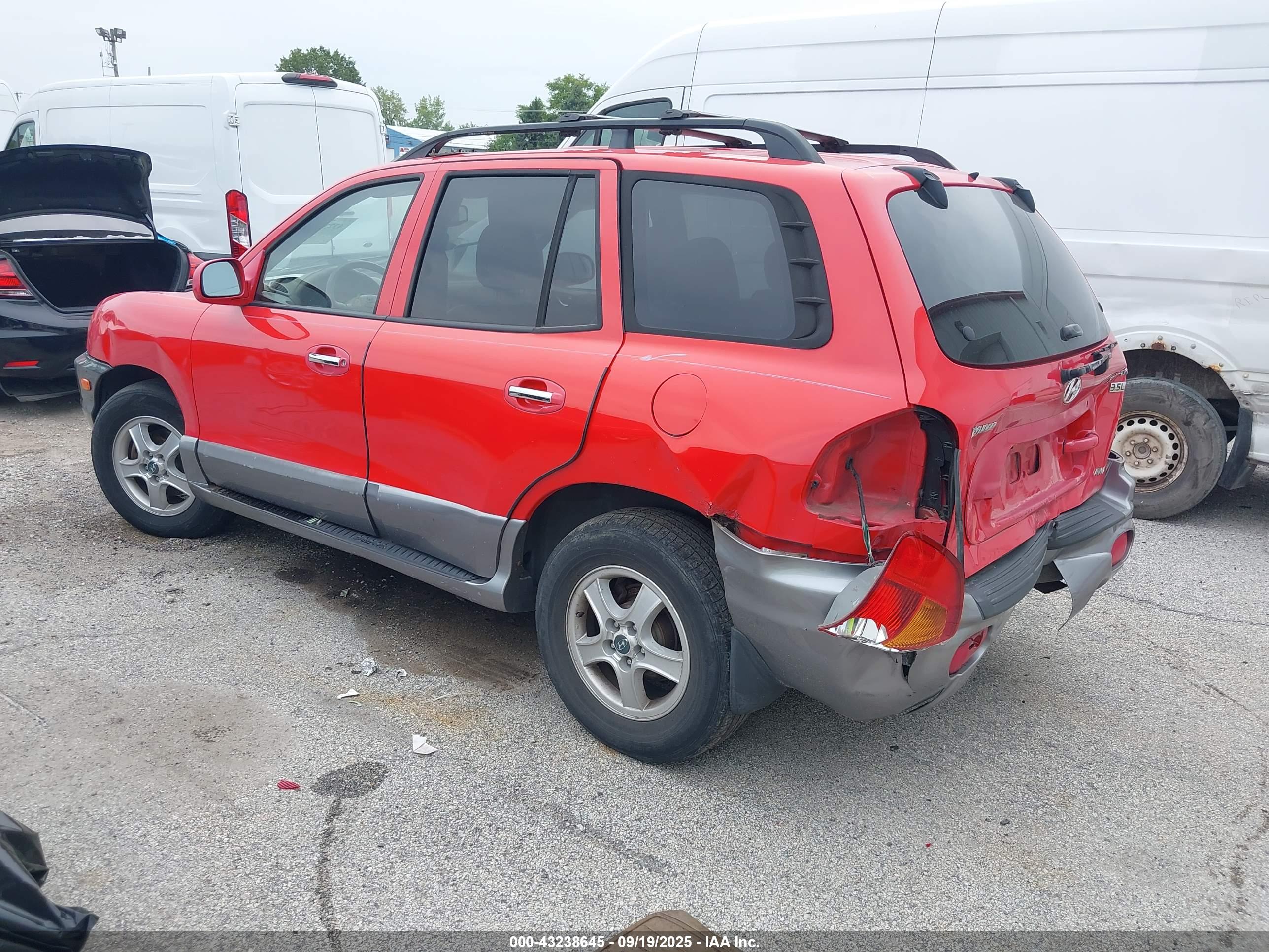HYUNDAI SANTA image 3