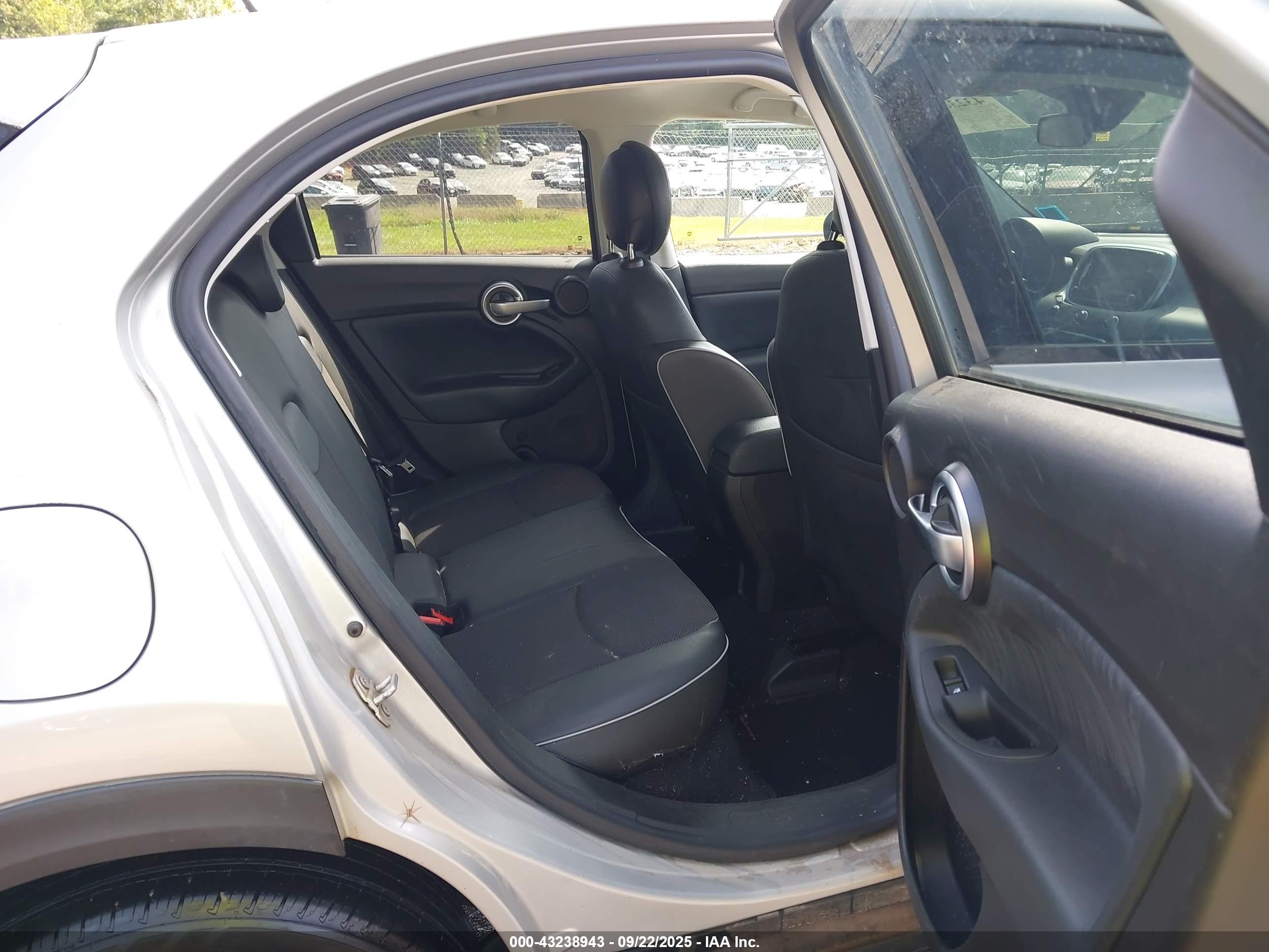 FIAT 500X image 8