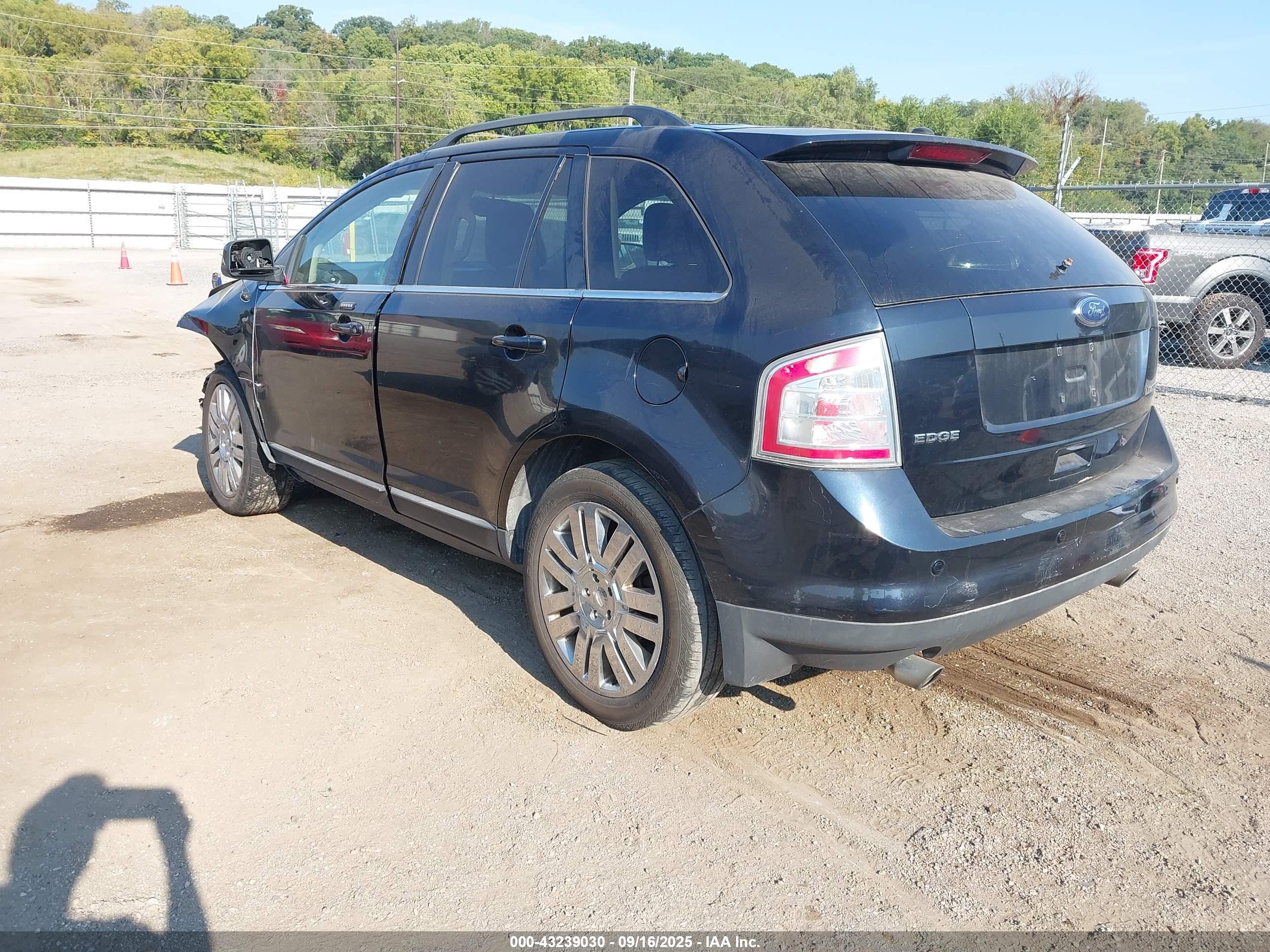 FORD EDGE image 3