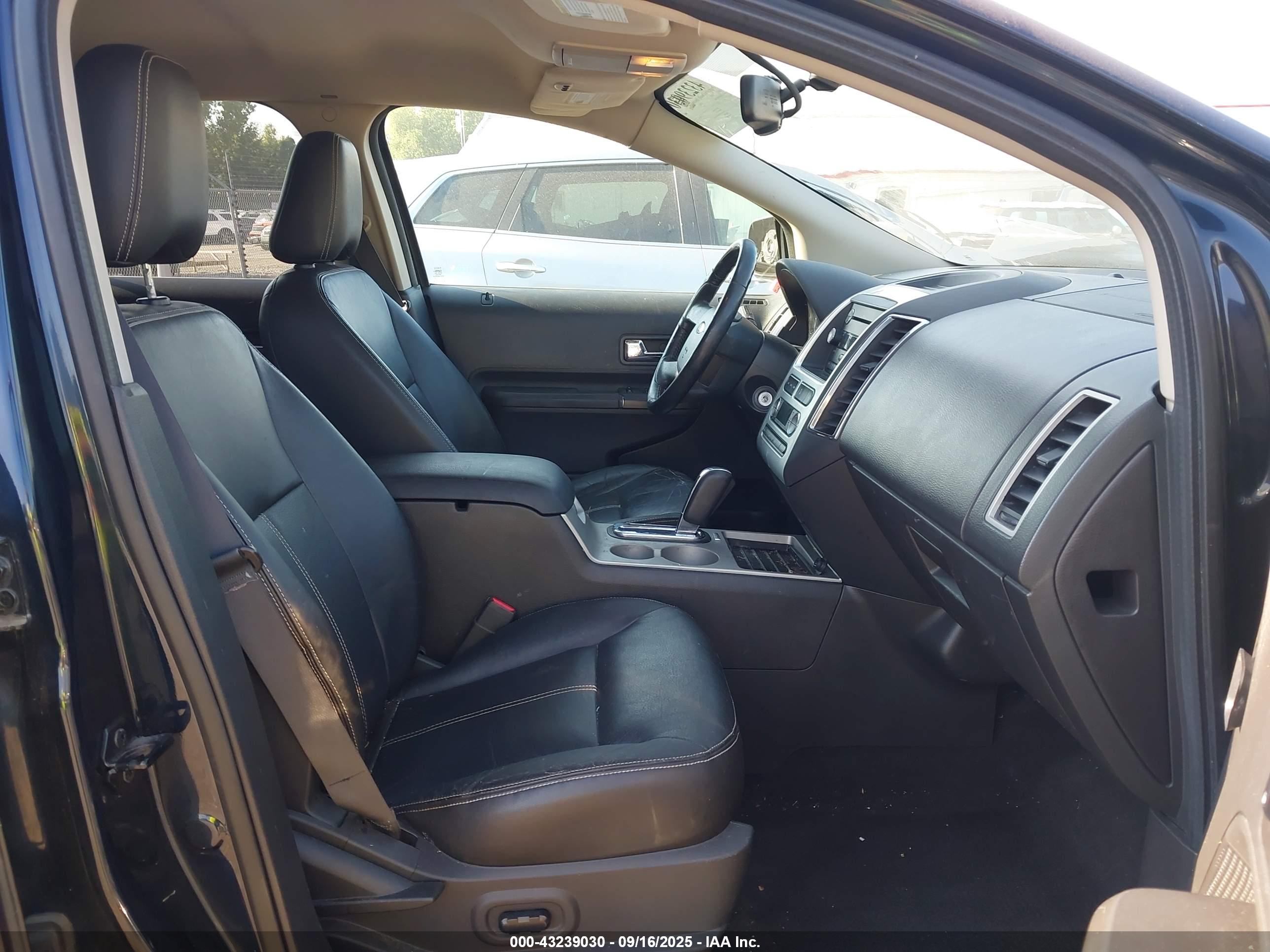 FORD EDGE image 5