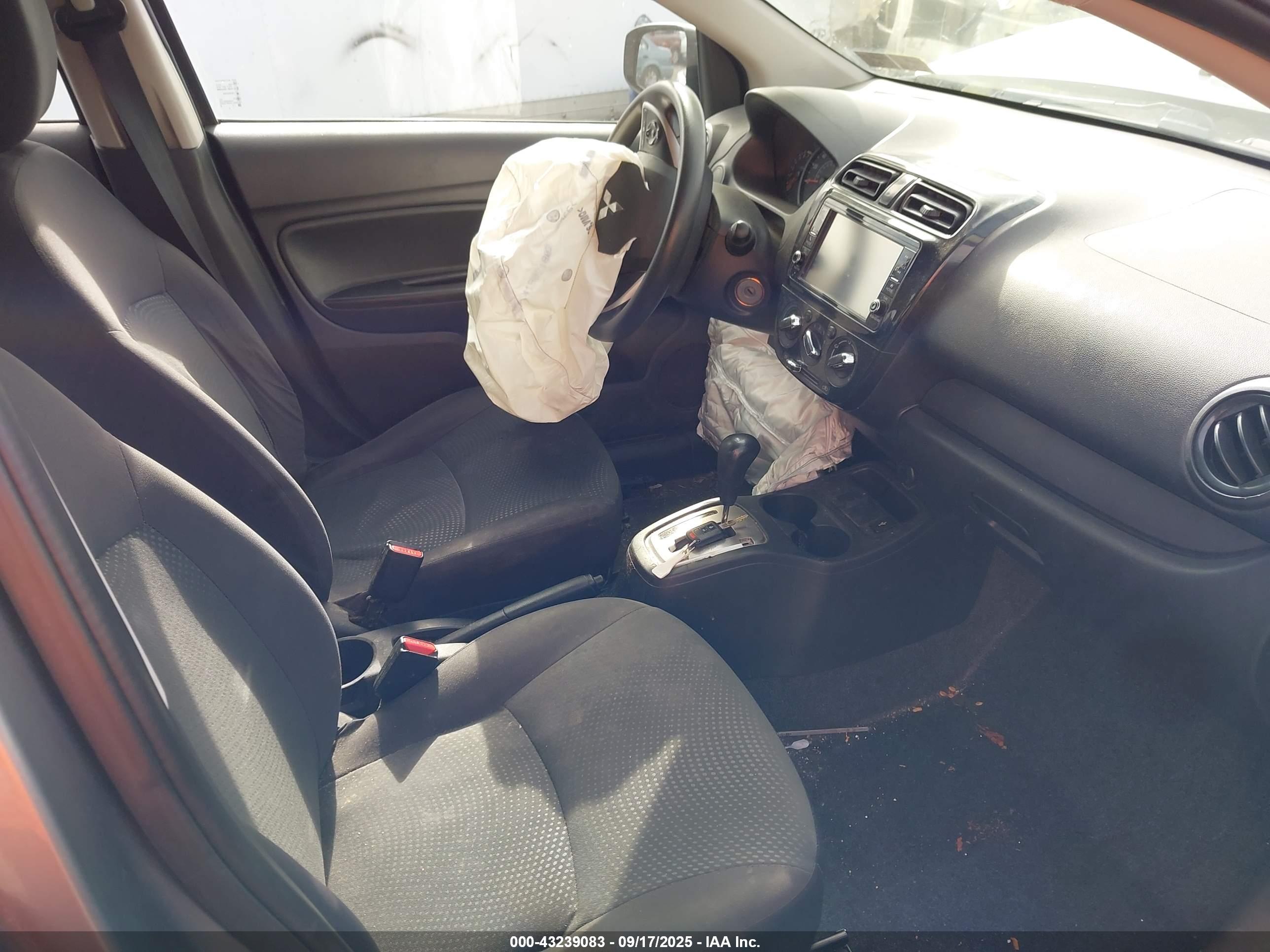 MITSUBISHI MIRAGE image 5