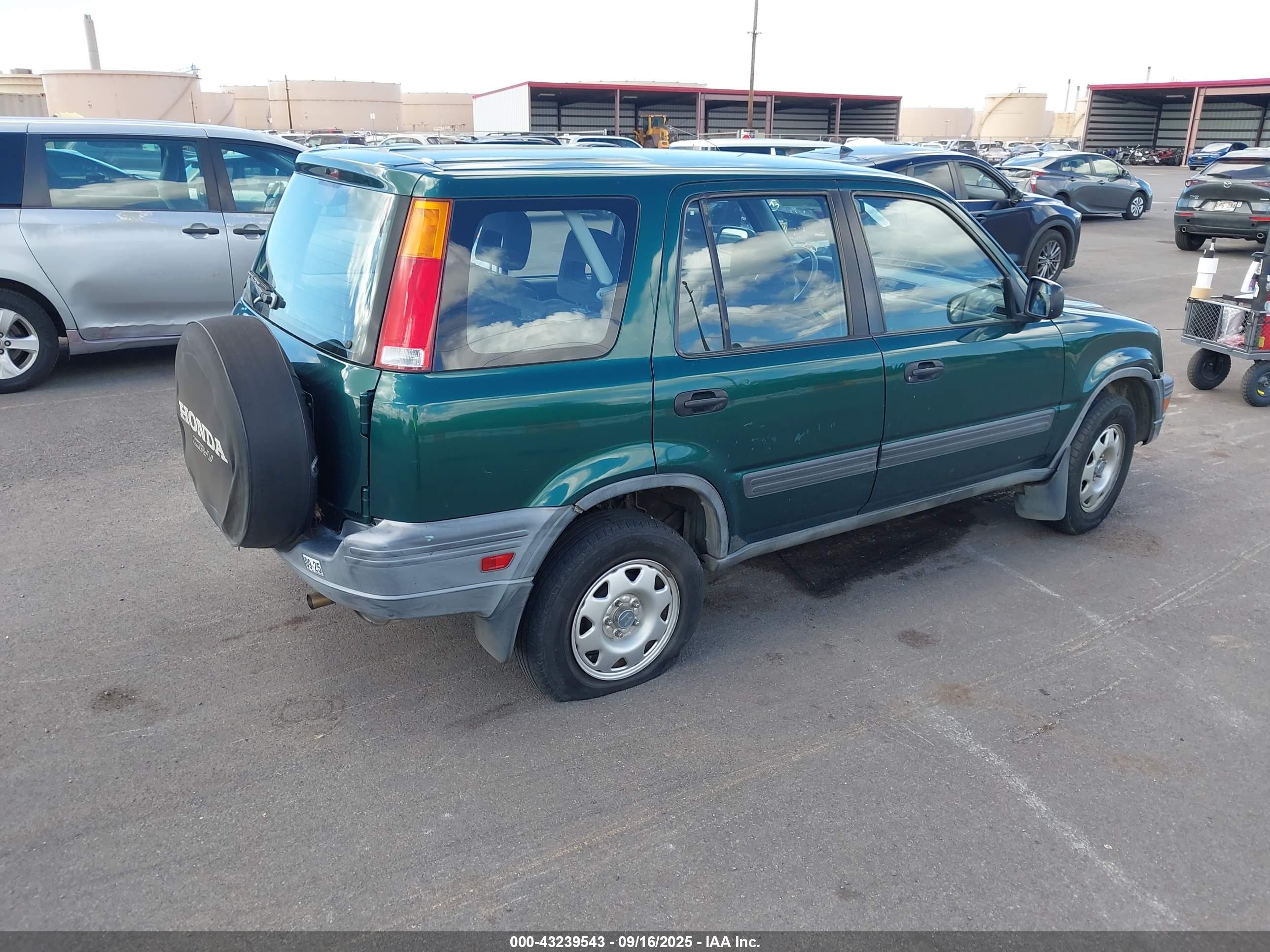 HONDA CR-V image 4