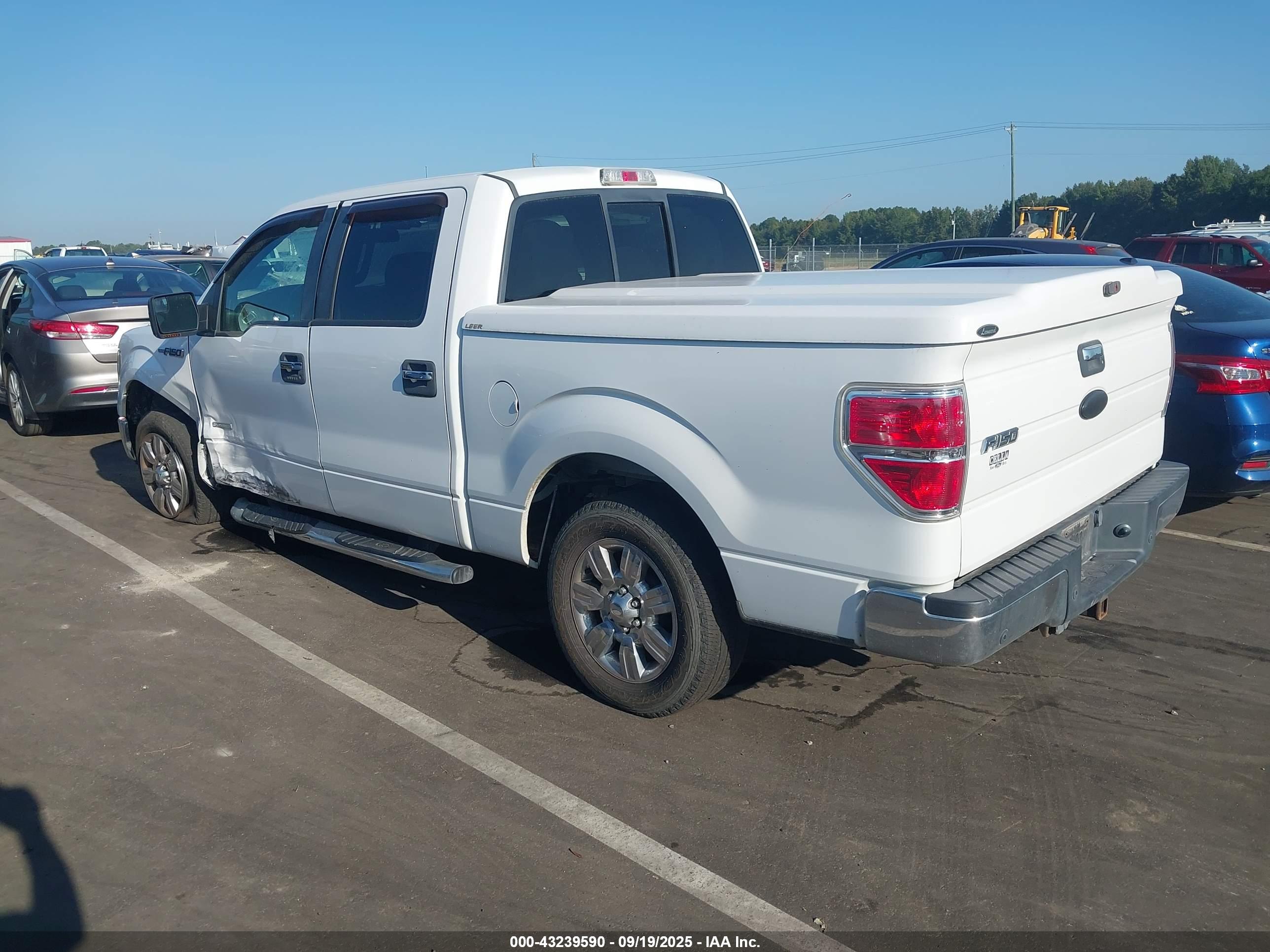 FORD F-150 image 3