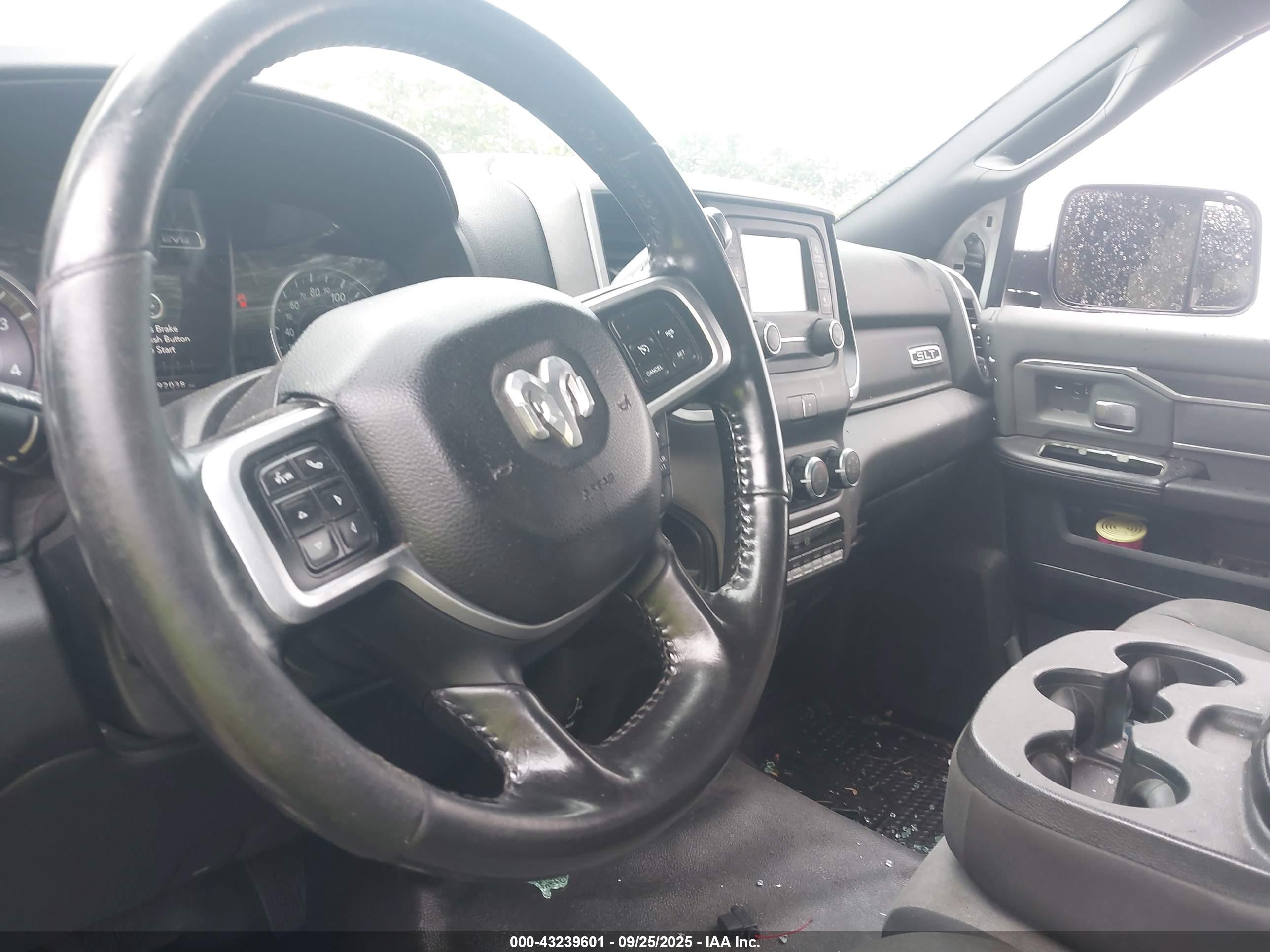 RAM 5500 image 7