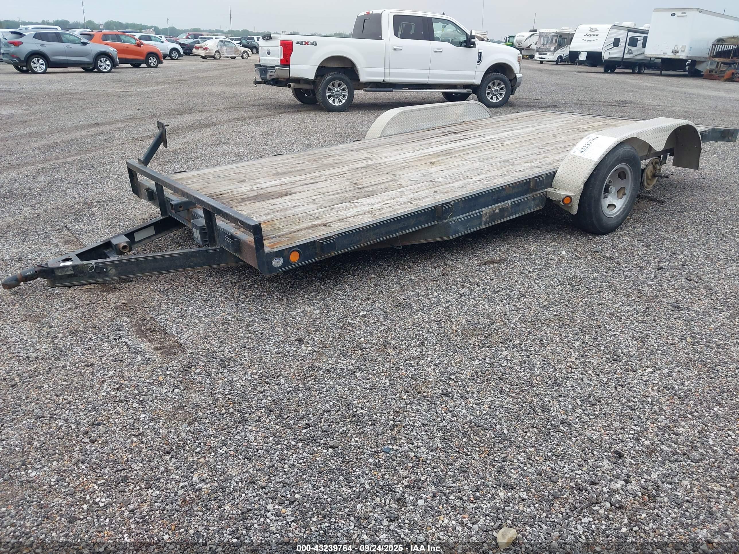 PJ TRAILERS image 2