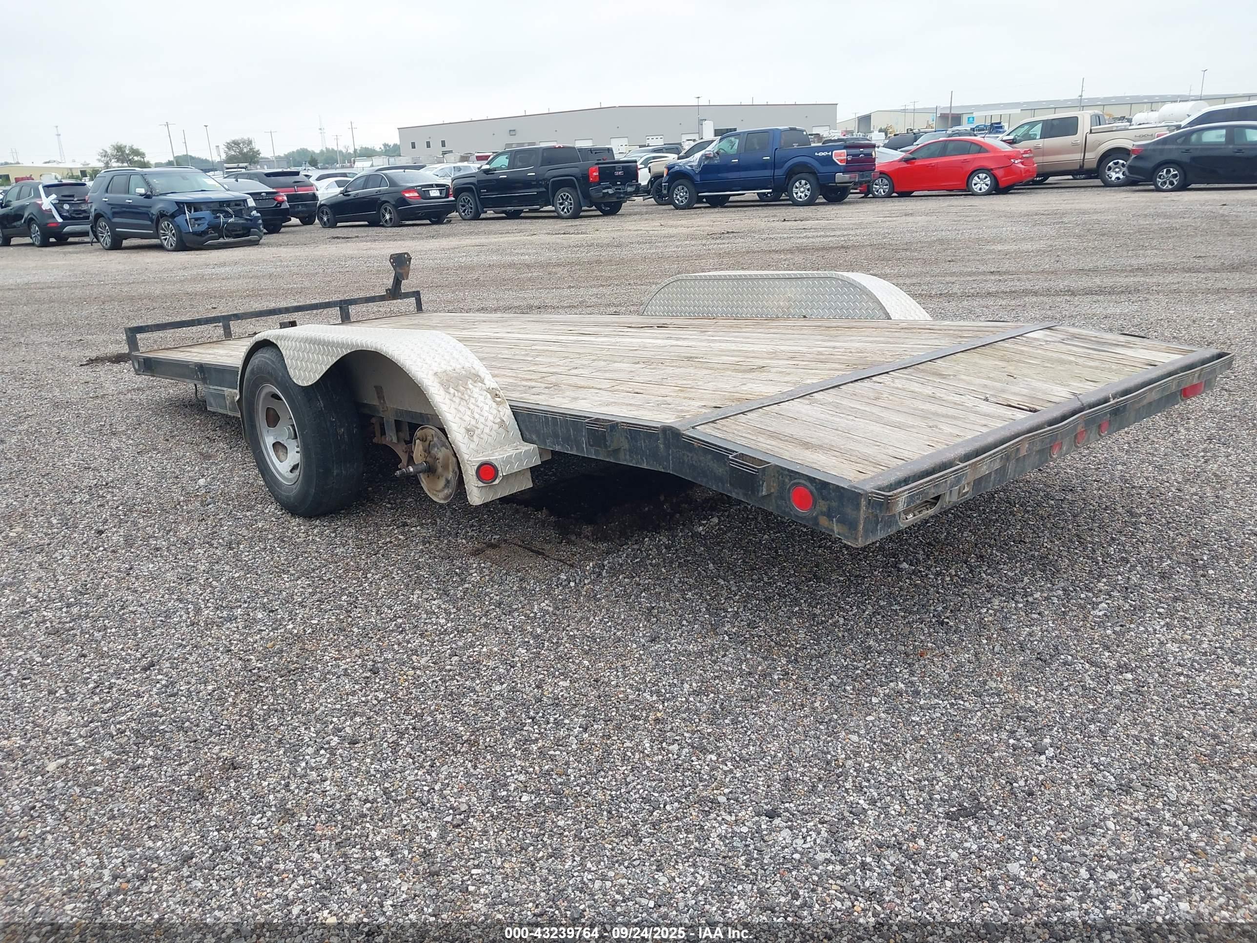 PJ TRAILERS image 3