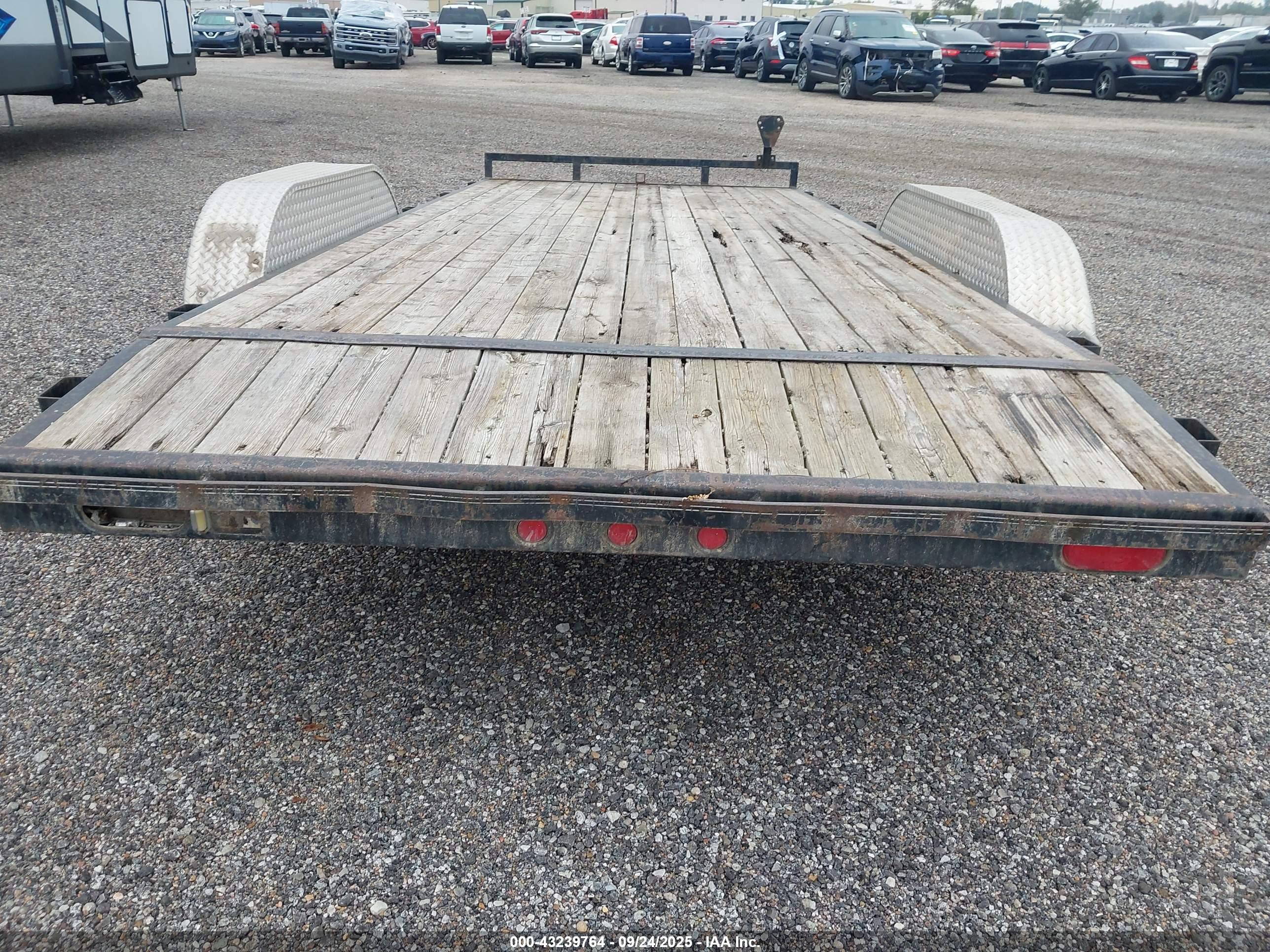 PJ TRAILERS image 5