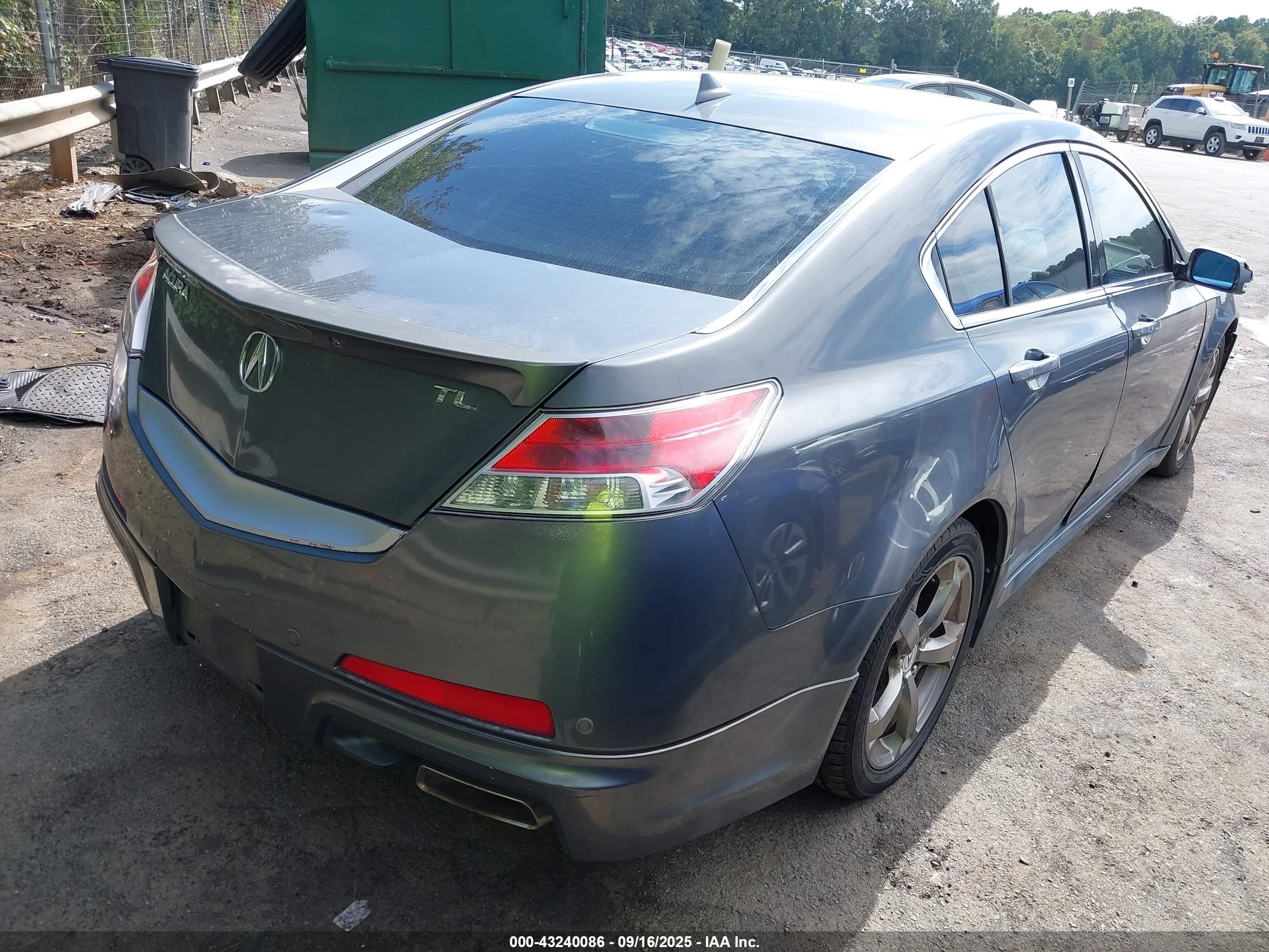 ACURA TL image 4
