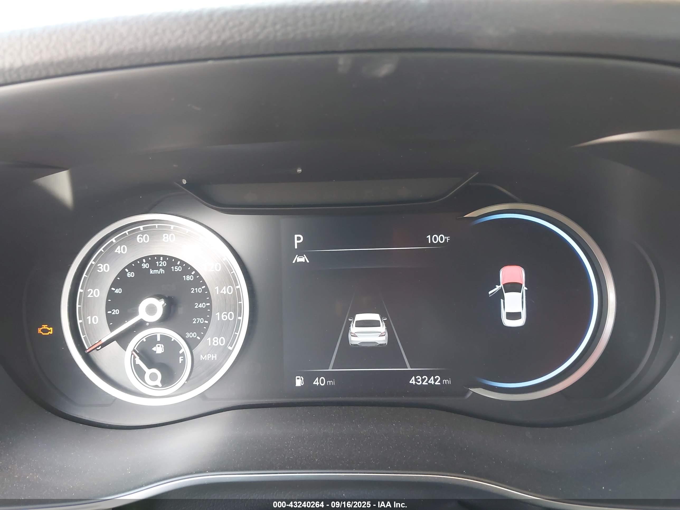 GENESIS G70 image 7