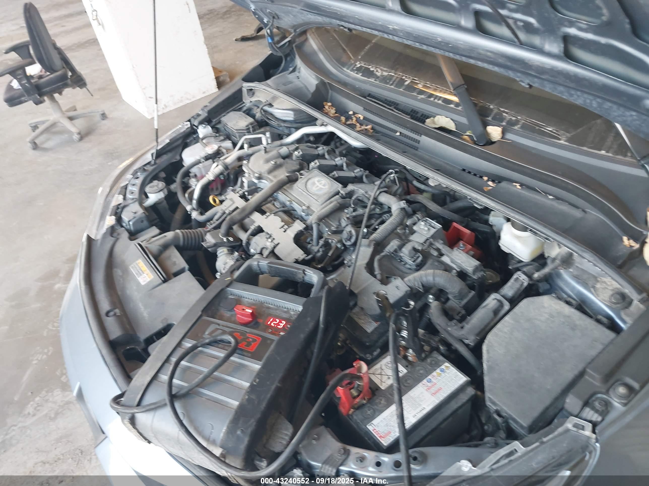 TOYOTA COROLLA image 10