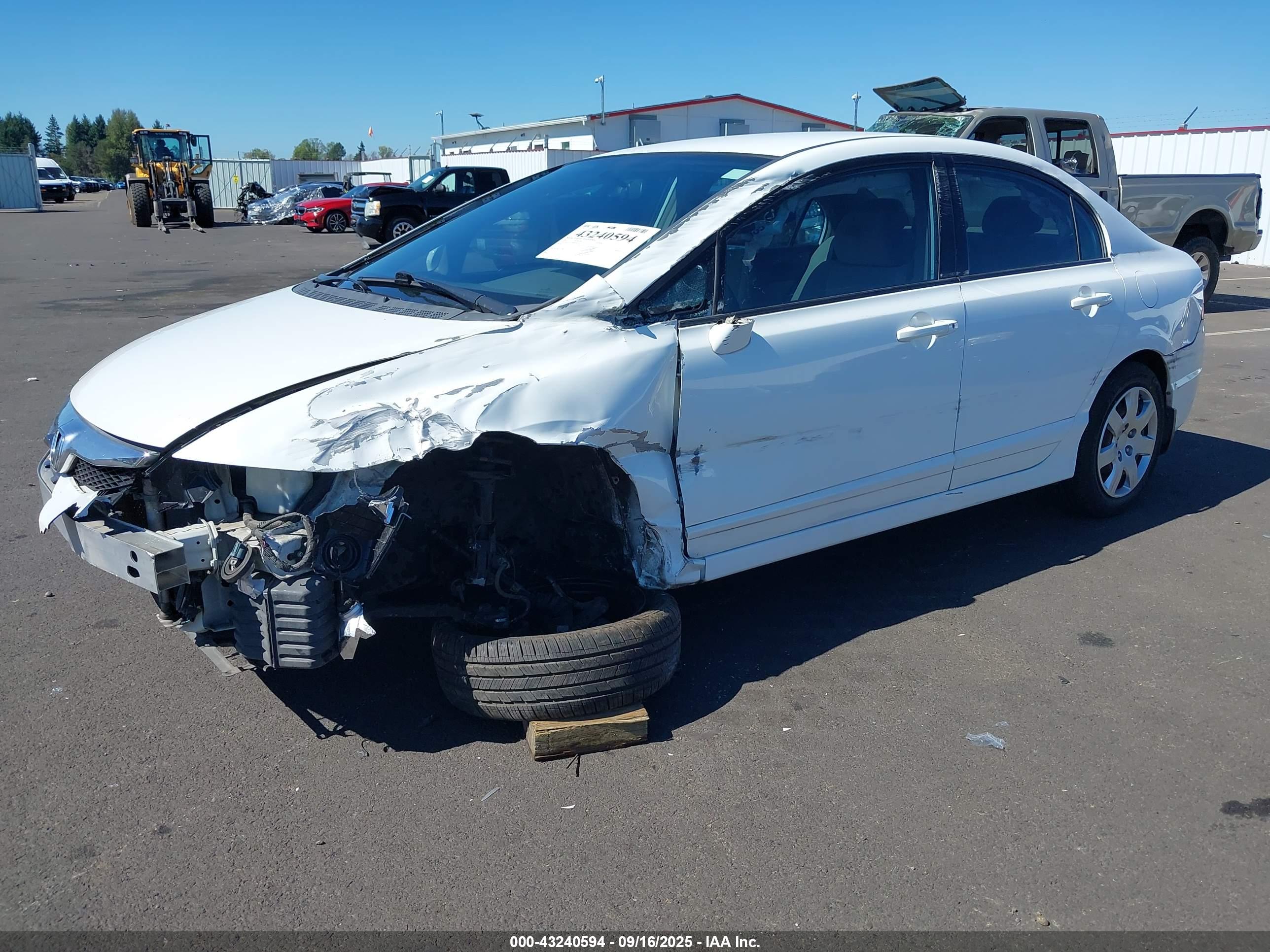 HONDA CIVIC image 2
