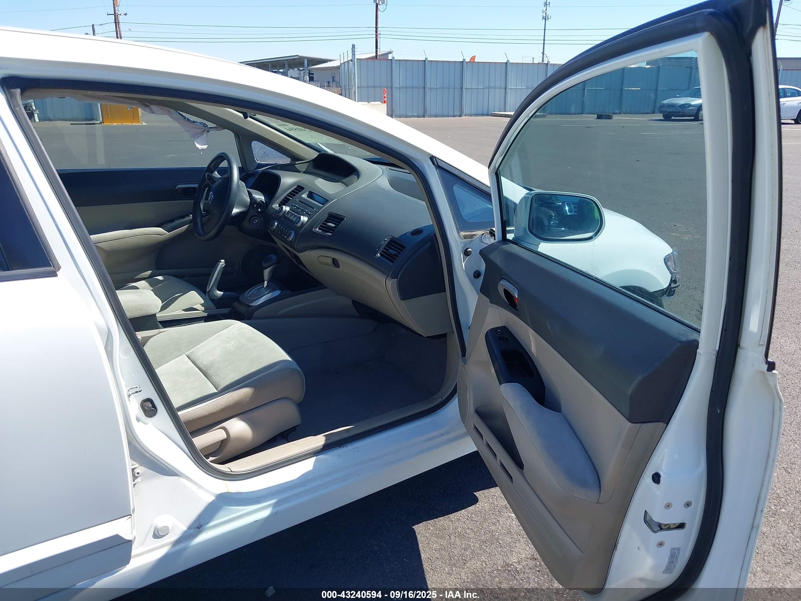 HONDA CIVIC image 5