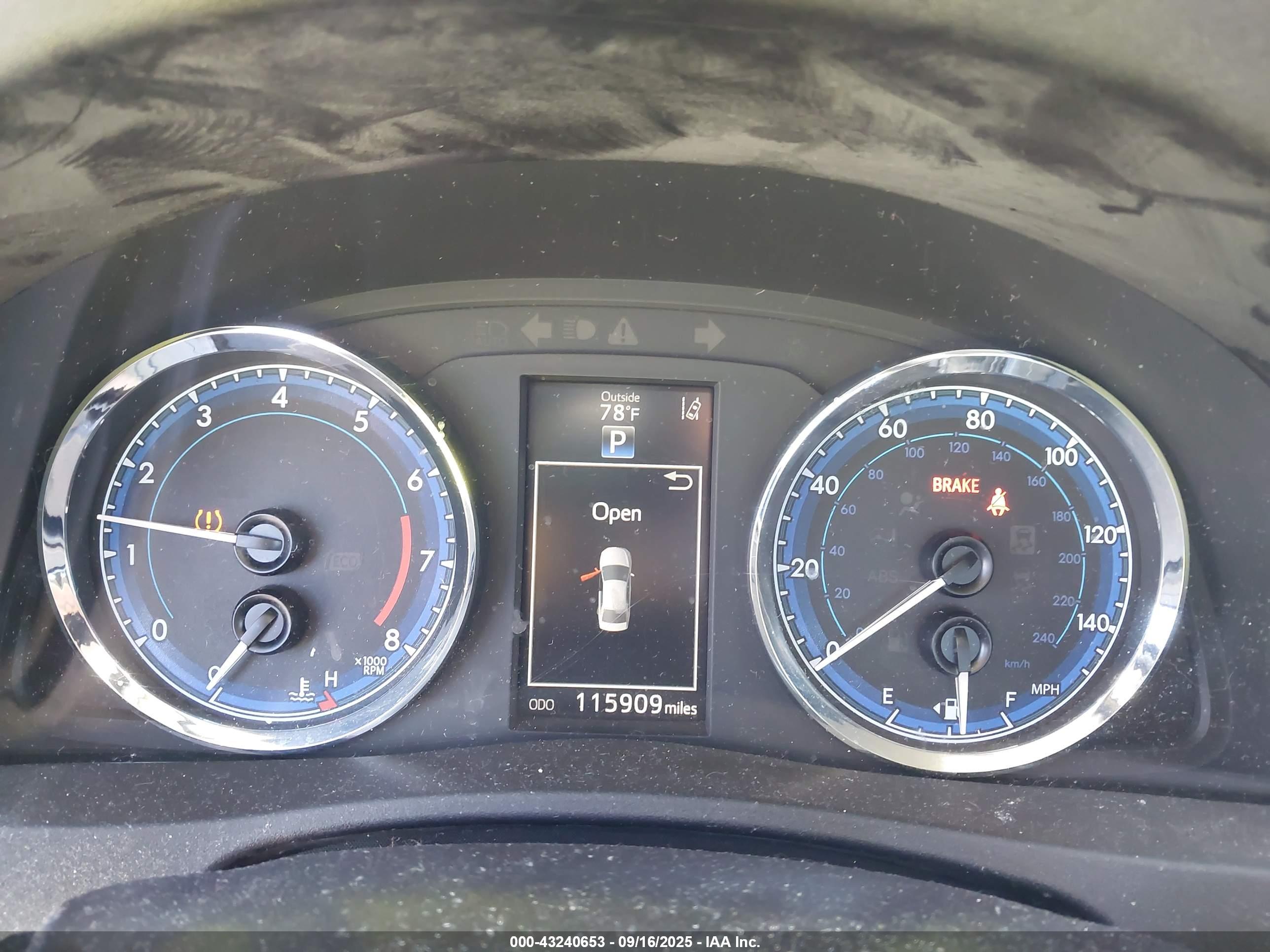 TOYOTA COROLLA image 7