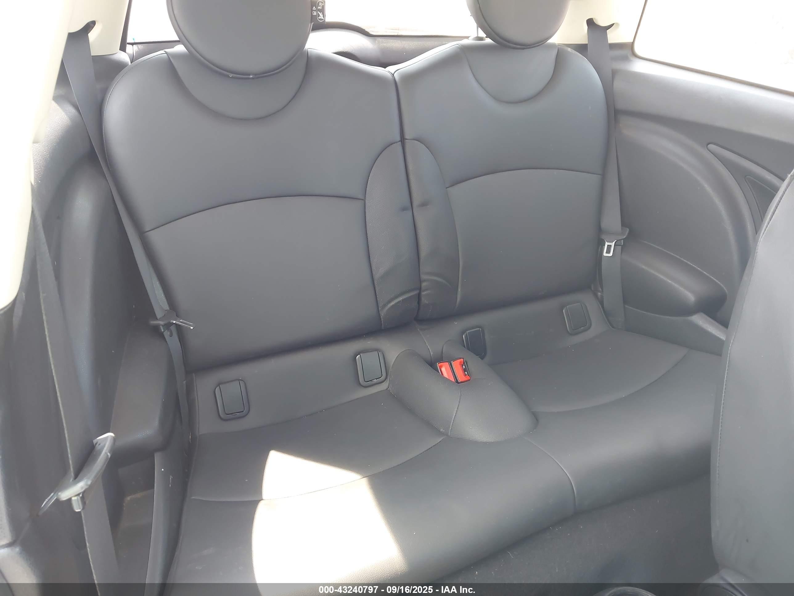 MINI HARDTOP image 8
