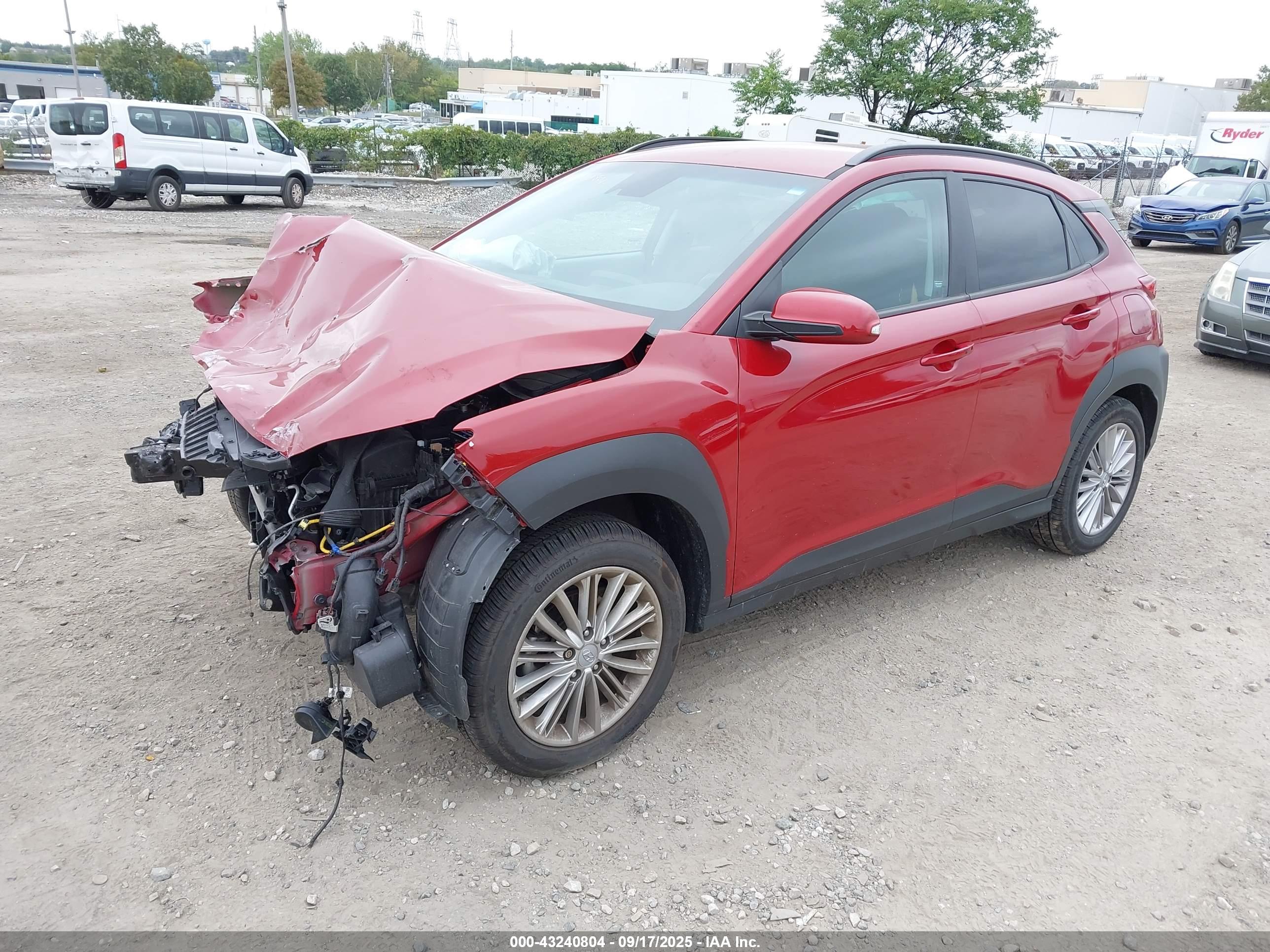 HYUNDAI KONA image 2