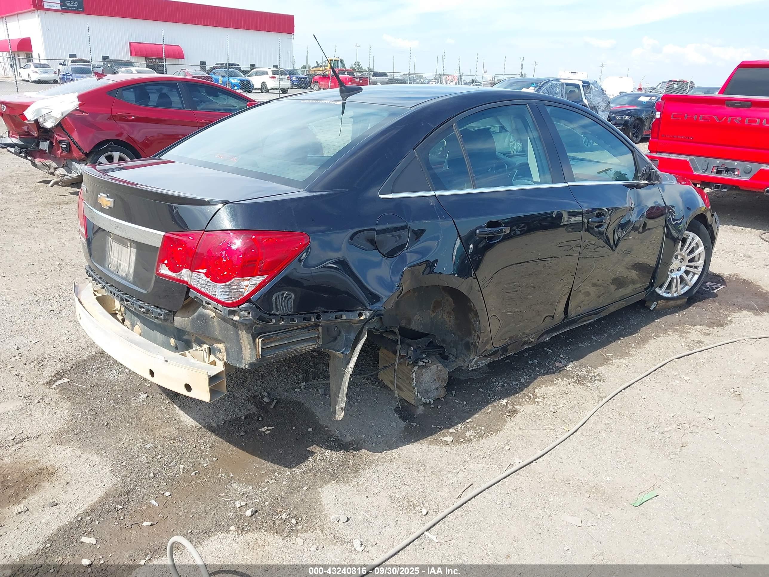 CHEVROLET CRUZE image 6