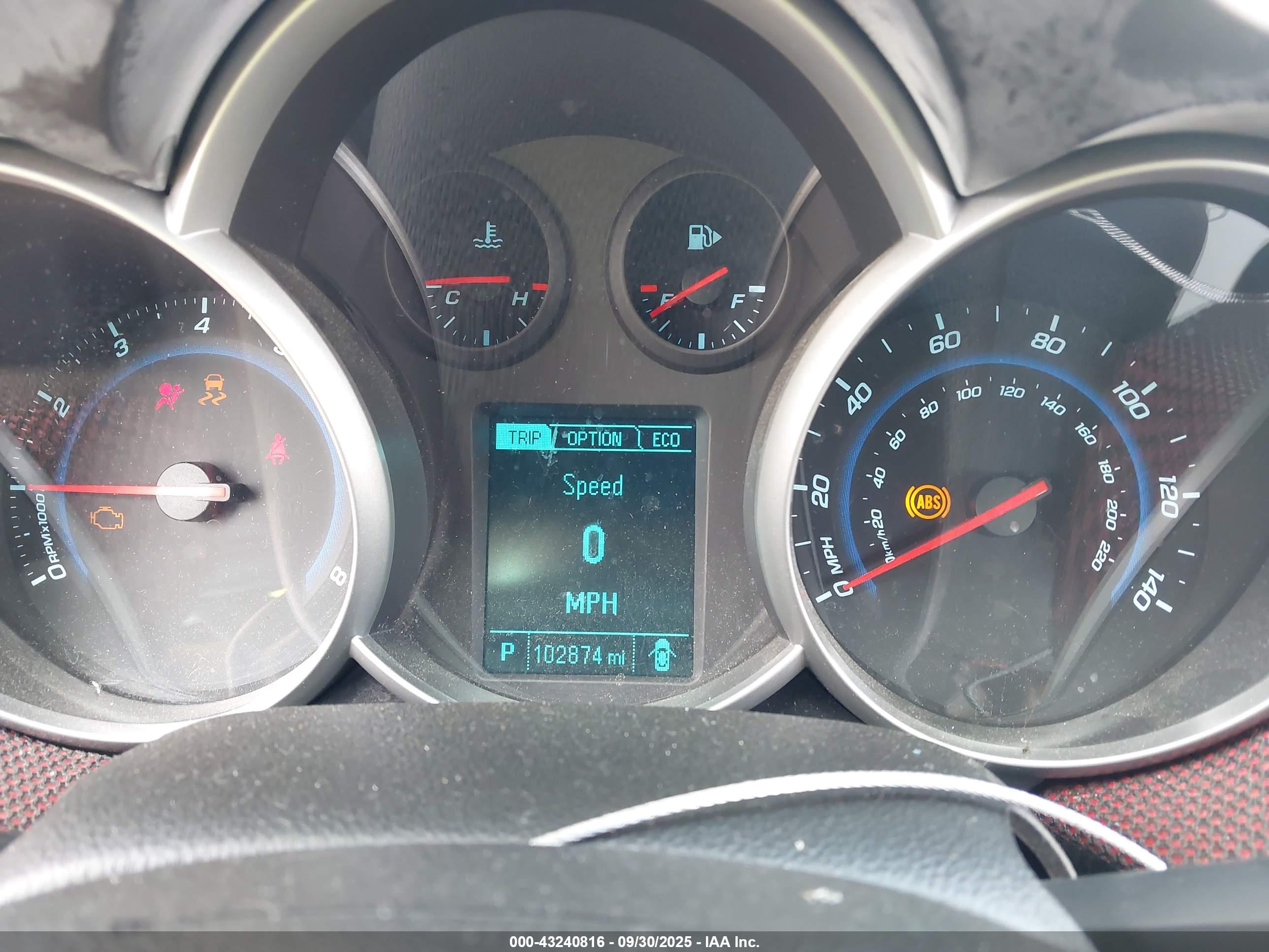 CHEVROLET CRUZE image 7