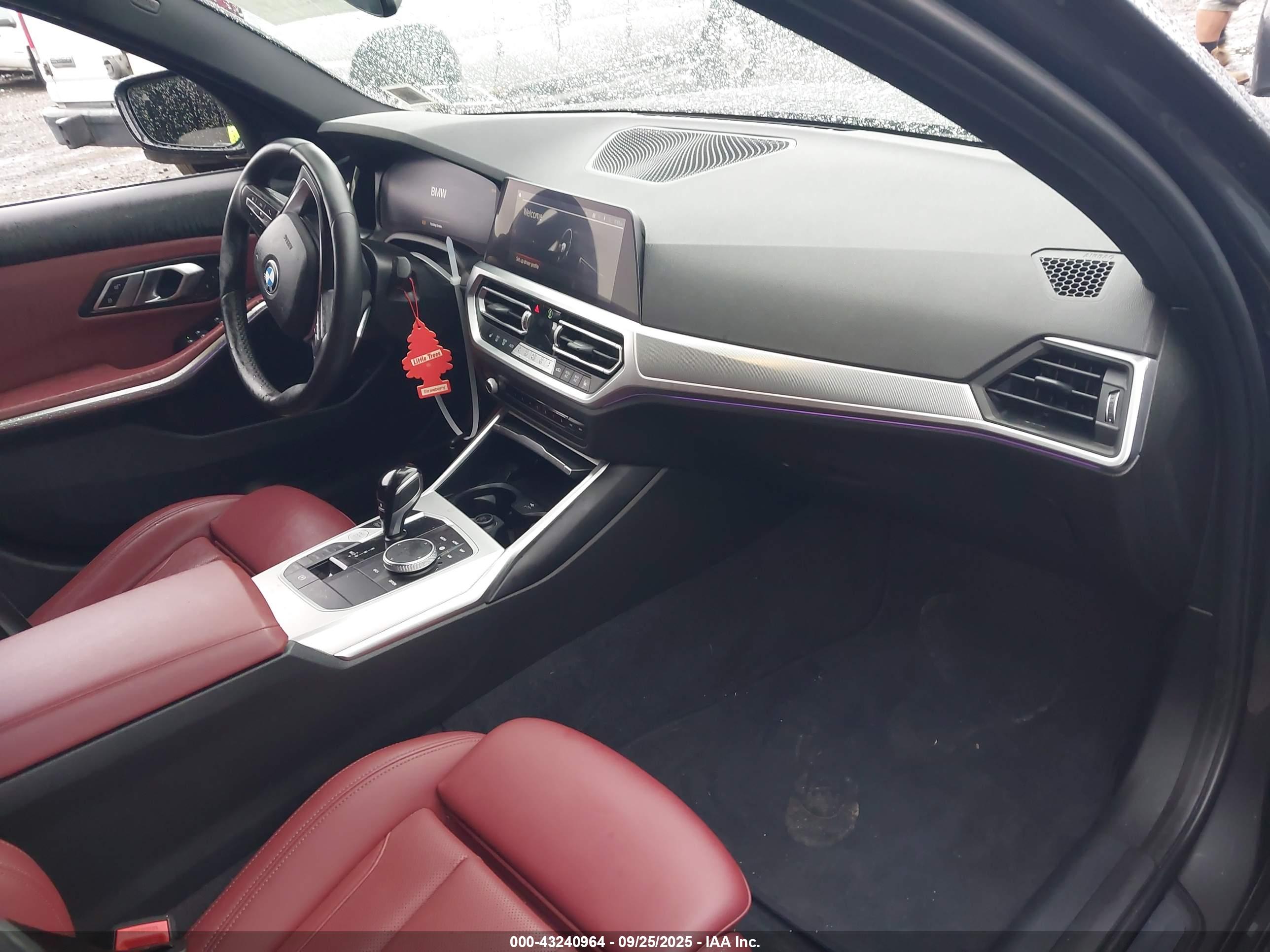 BMW 330I image 5