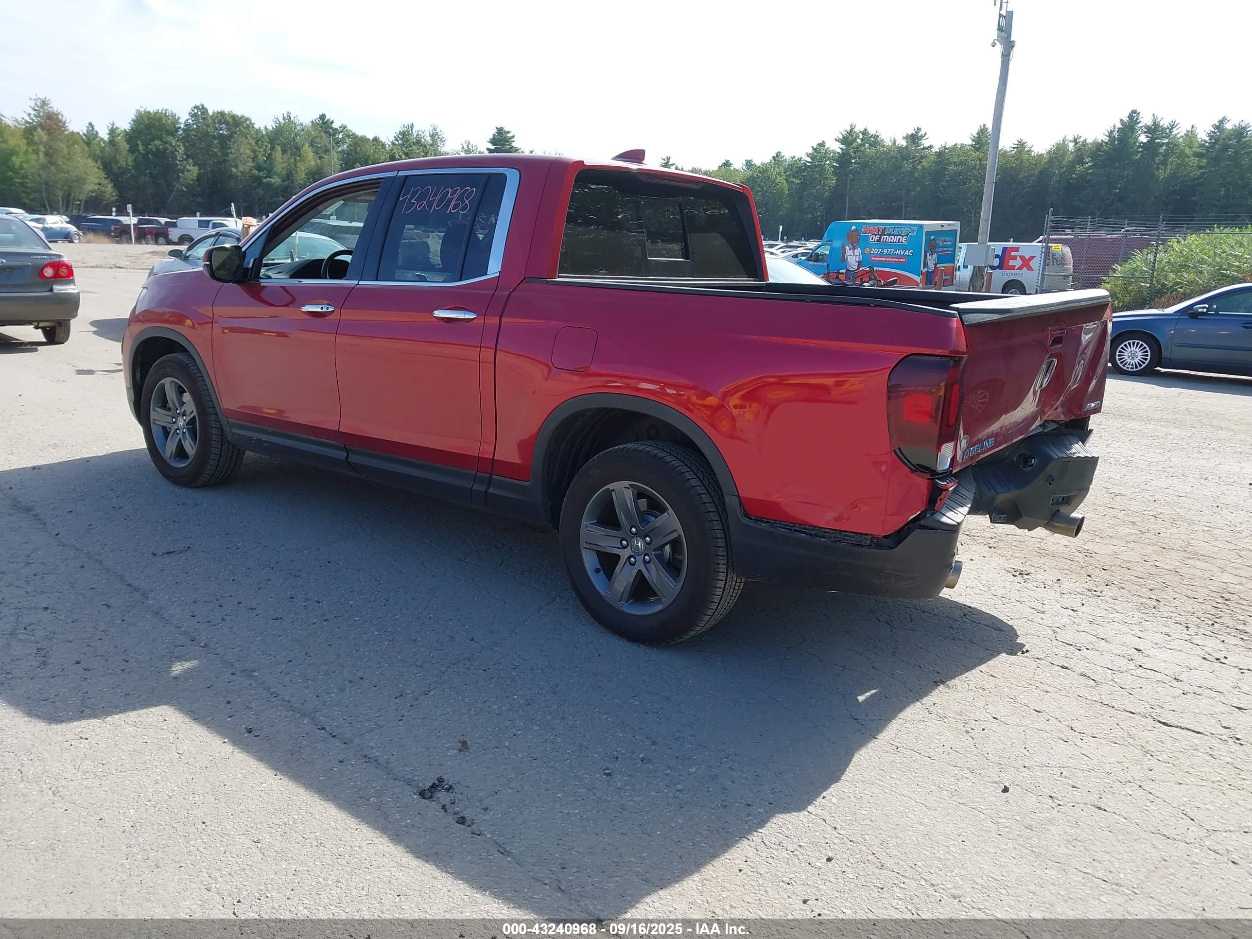 HONDA RIDGELINE image 3