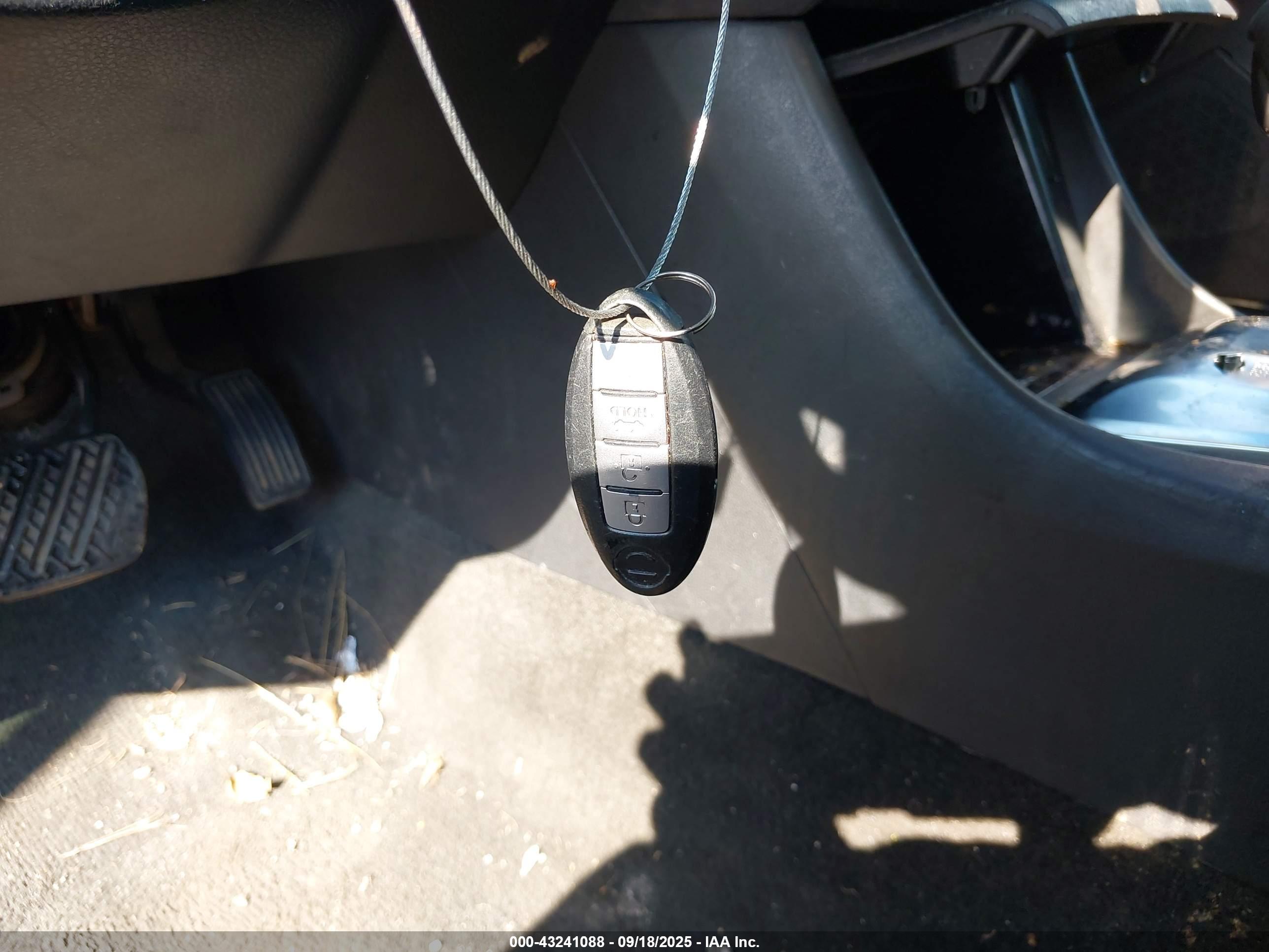 NISSAN ALTIMA image 11